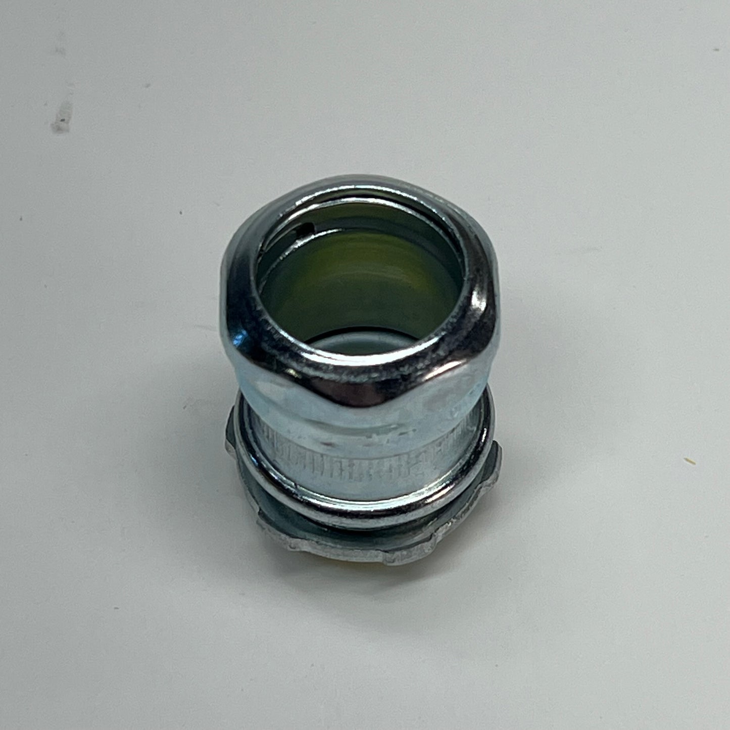ZA@ HUBBELL (25 PACK) Compression Connector Insulated Bond EMT Conduit 3/4" 2913