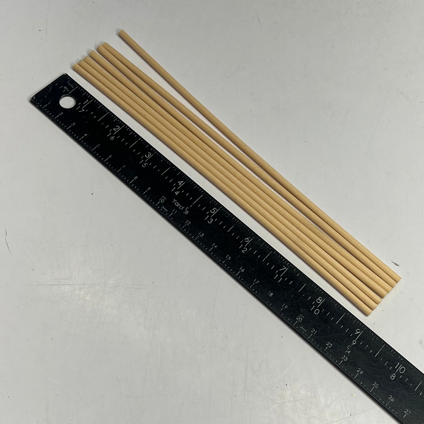 ANDALUCA Apple Cinnamon Reed Diffuser Botanical Fragrance 7.5 fl oz  Amber