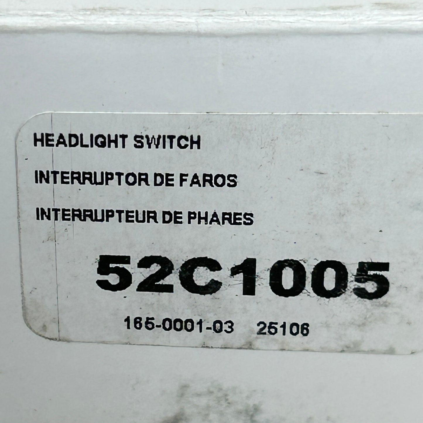 CARQUEST Headlight Switch Interruptor Replacement Part 5251005 (New Other- Slightly Distressed Packaging)