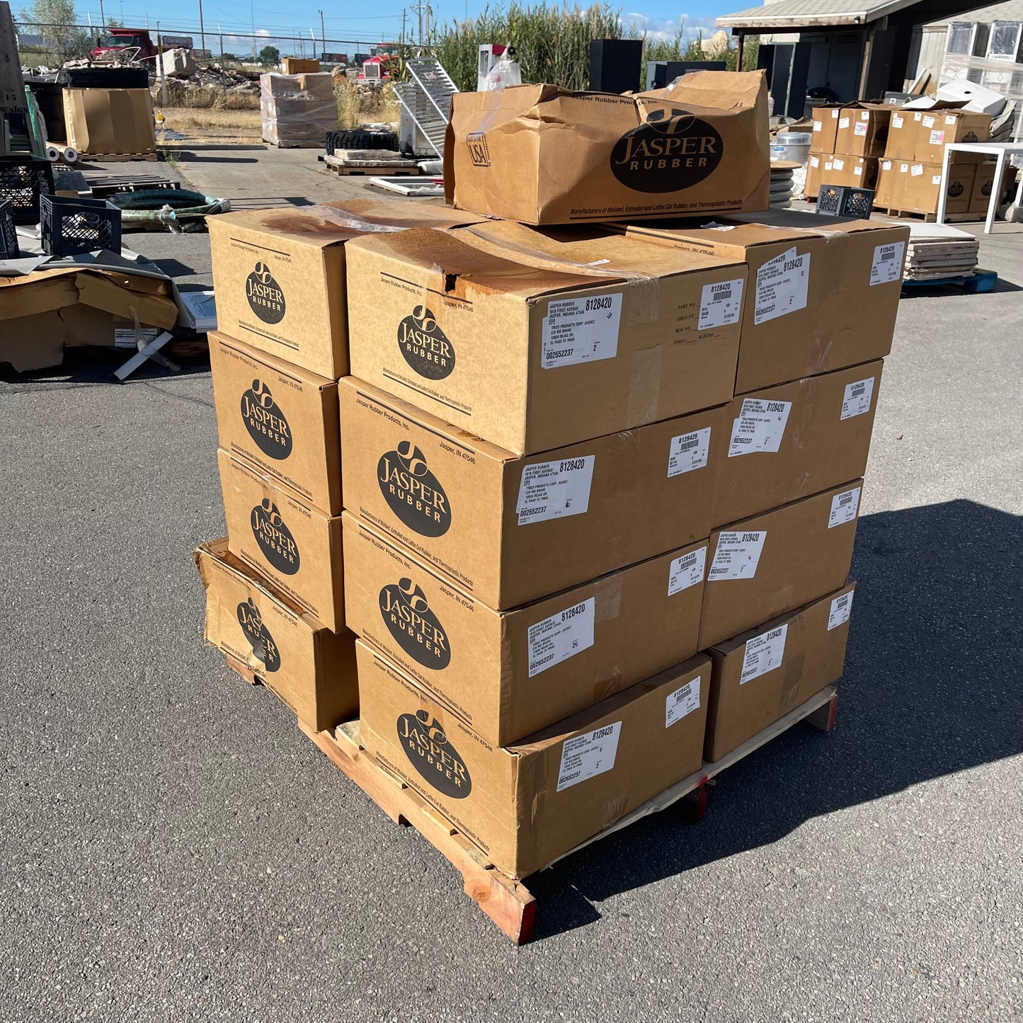 ZA@ Pallet of JASPER RUBBER Rectangle Gaskets 9"x6" 002652237 (AS-IS)(A)