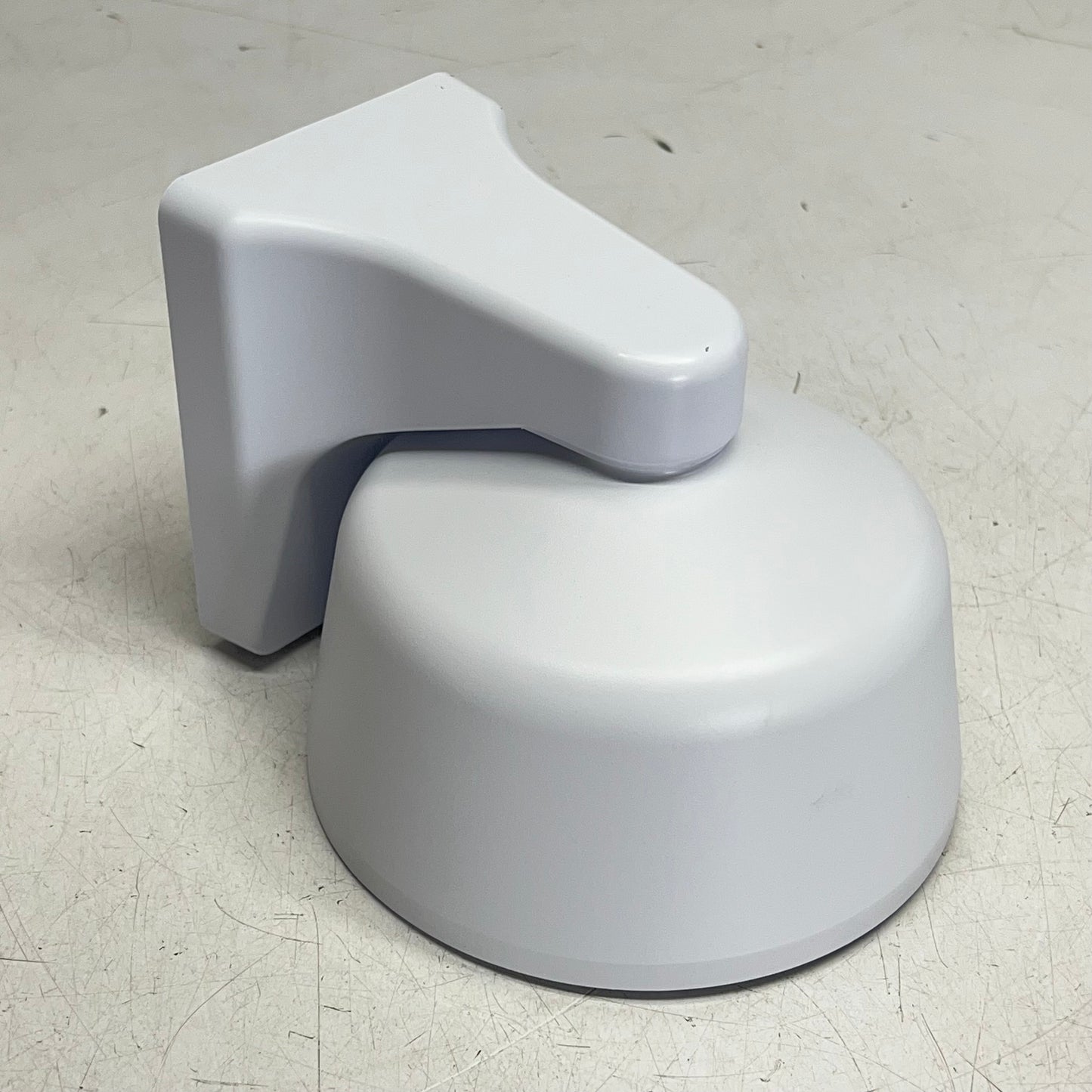 PELCO Spectra Mini Dome Pendant Wall Mount for Spectra Series White SWM5-W