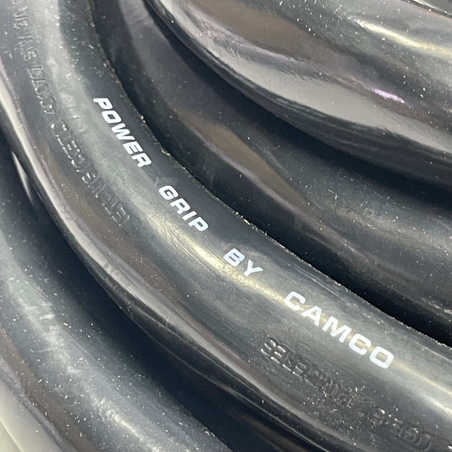 CAMCO RV Power Grip Extension Cord 30’ Black w/ Yellow 55195