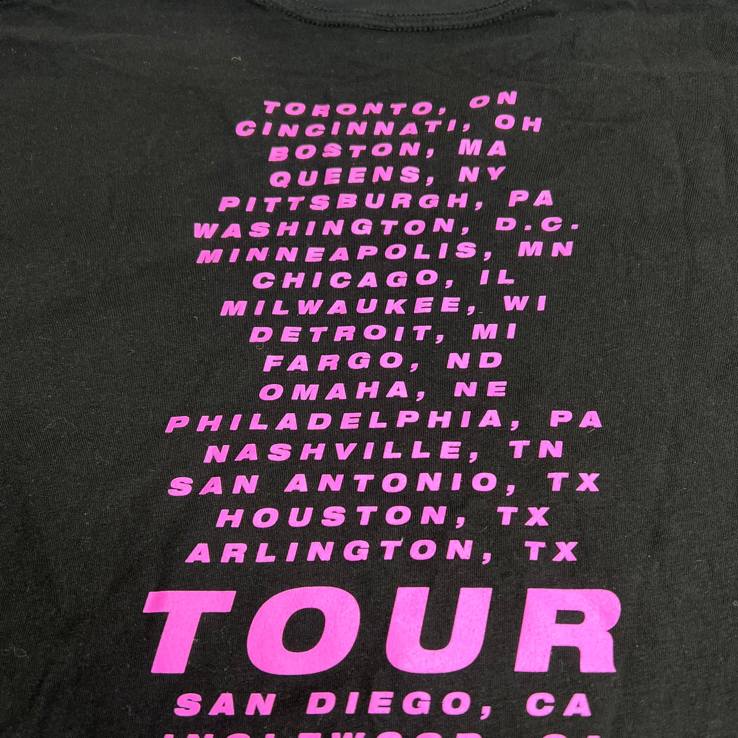 PINK Summer Carnival Tour 2023 Graphic Tee Shirt Women's Sz XXL Black/Pink