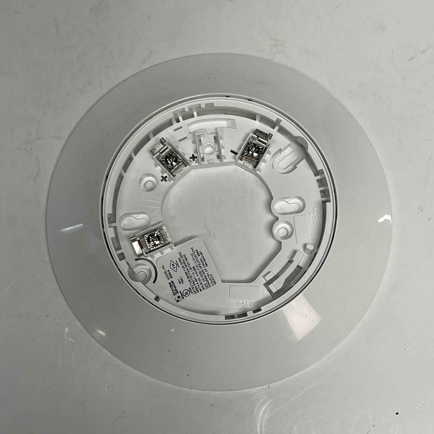 SYSTEM SENSOR Fixed Thermal Detector Ss-series Ceiling Mount 135°F SS-HEAT