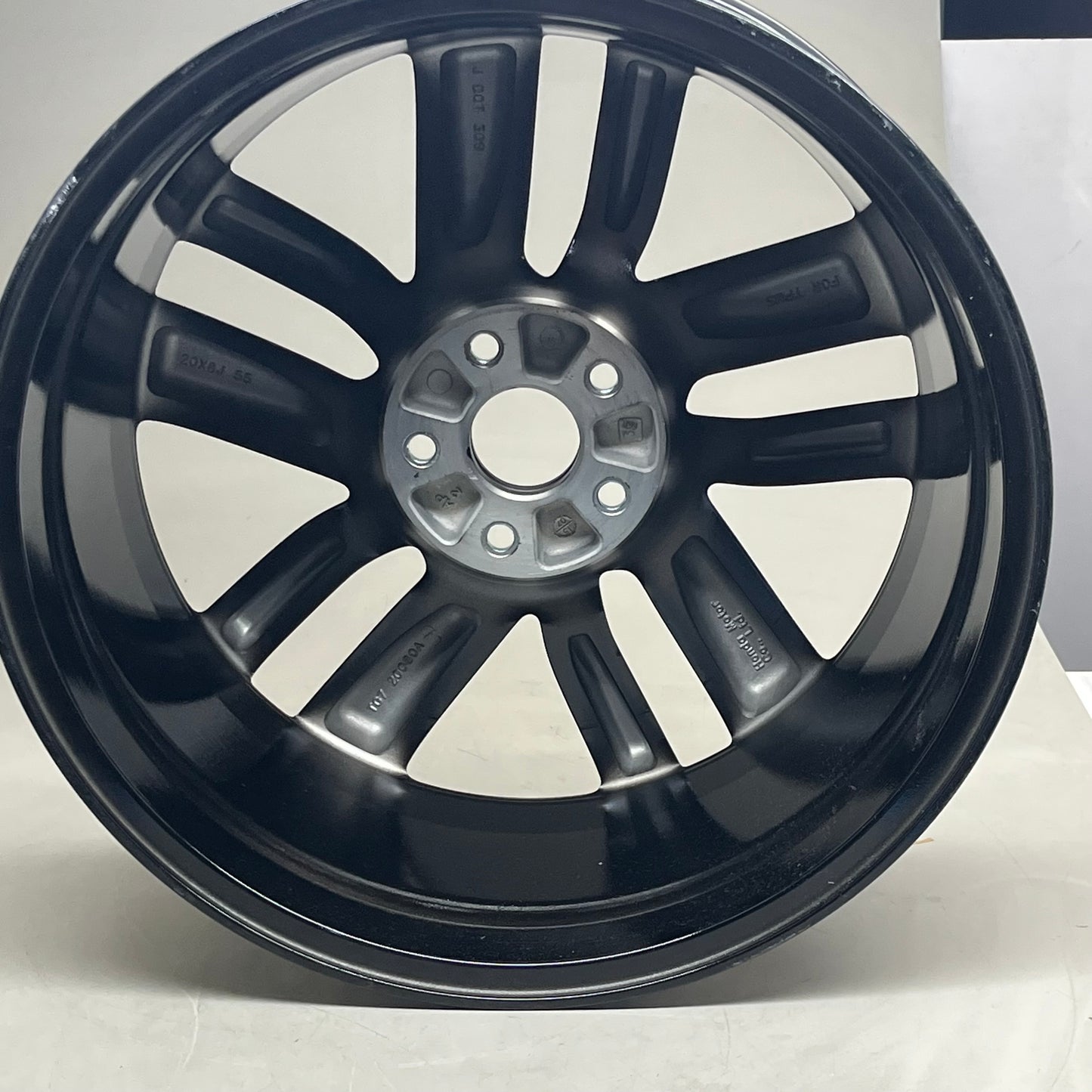 HONDA Honda 20-Inch Black Alloy Wheel for select pilots 17-19 08W20-TG7-103