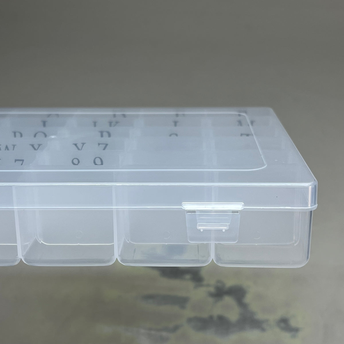 ZA@ Letter Plastic Organizer Divided Storage Case 36 Compartments Clear