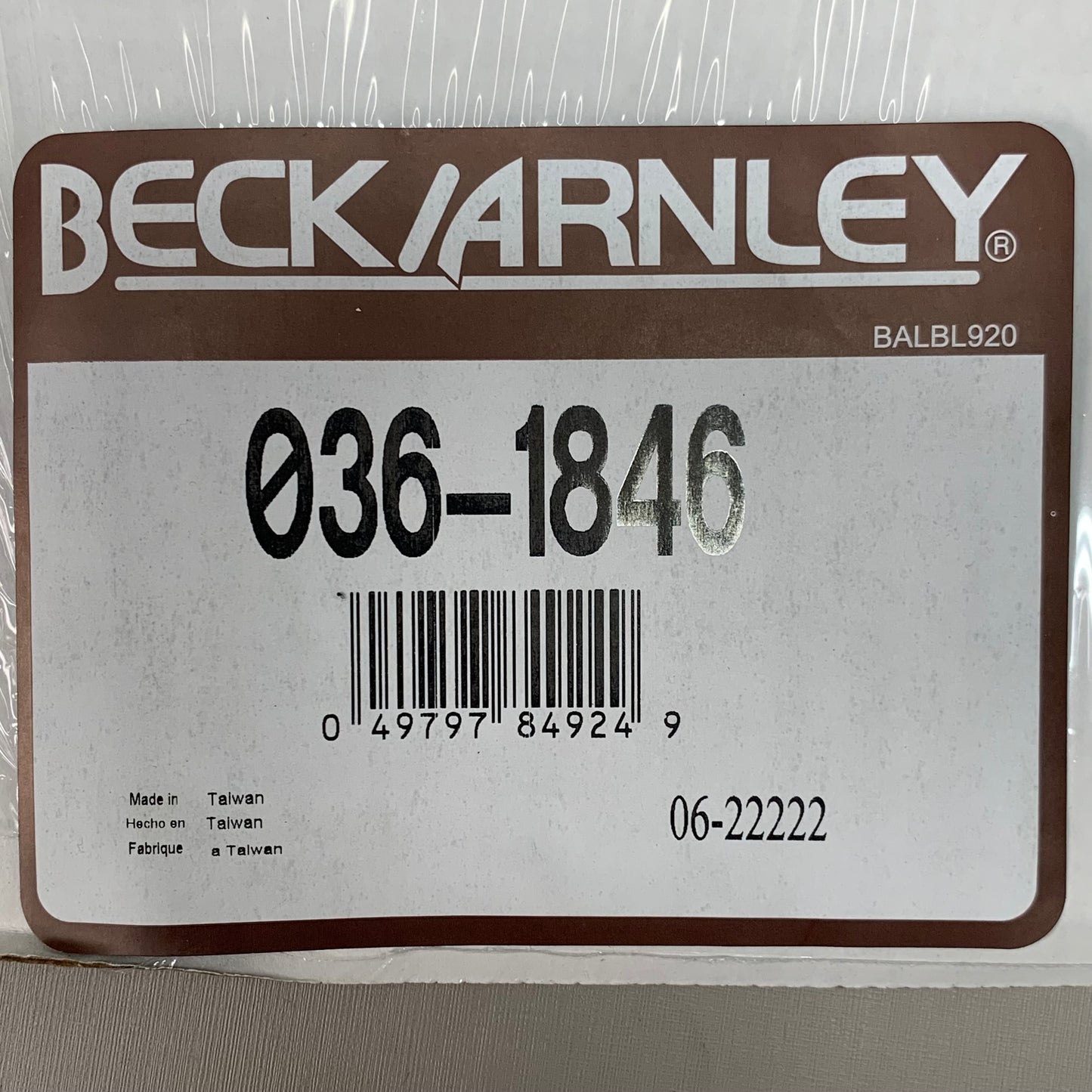 BECK ARNLEY Engine Valve Cover Gasket Set for Volkswagen Jetta 2005-06 036-1846