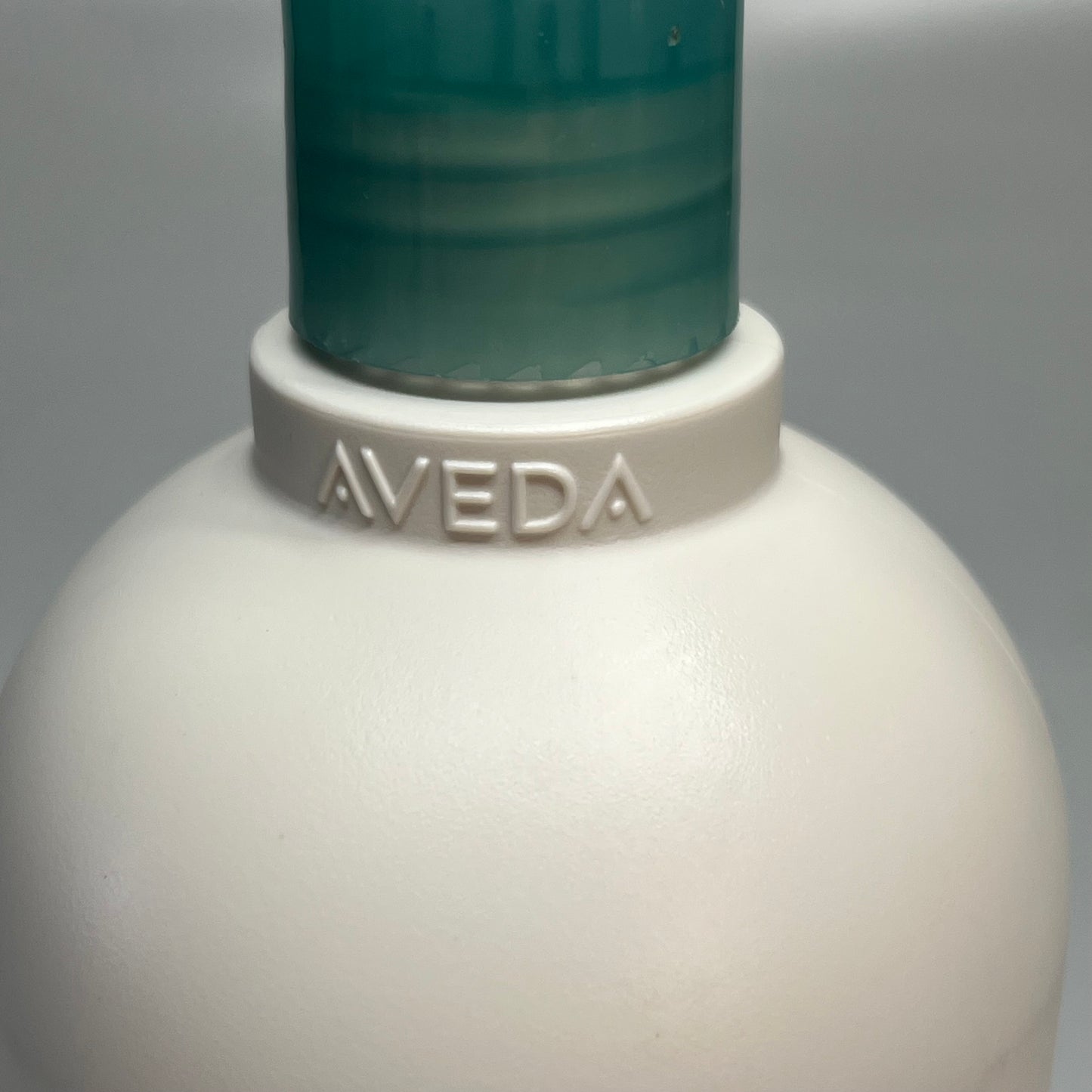 AVEDA Shampure Hand & Body Wash Derived From Babassu Nut Soothing Formula 33.8Oz