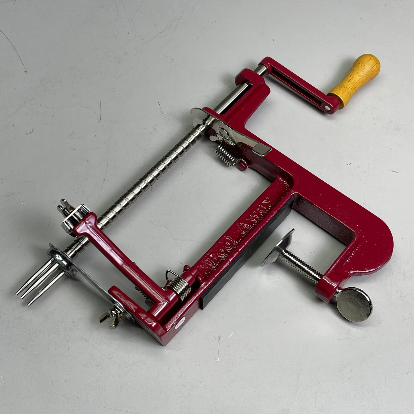 ZA@ AMCO Cast Iron Clamp Apple Peeler Corer Slicer Potatoes Red A501 628401 C