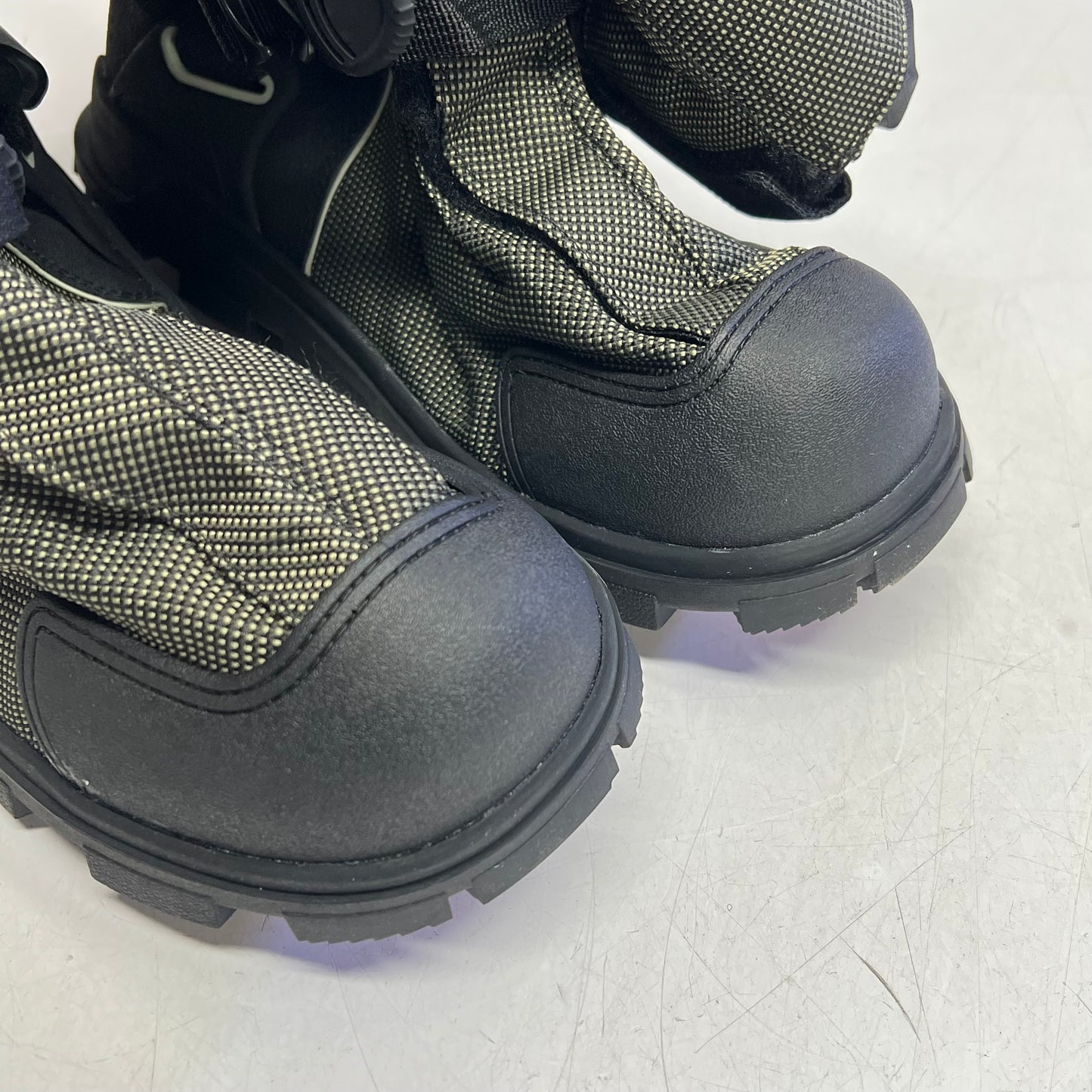 NEOS Navigator Glacier Trek SPK Insulated Overshoe  M Sz 7.5-9 W Sz 9-10.5 GreeN