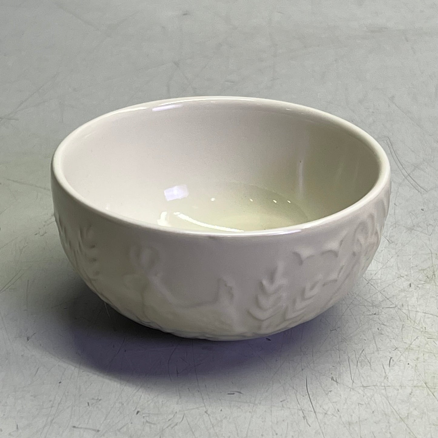 ZA@ KING ARTHUR  (SET OF 4) In The Farmyard Prep Bowls 6oz Cap Red/Yellow/White/Blue 51245