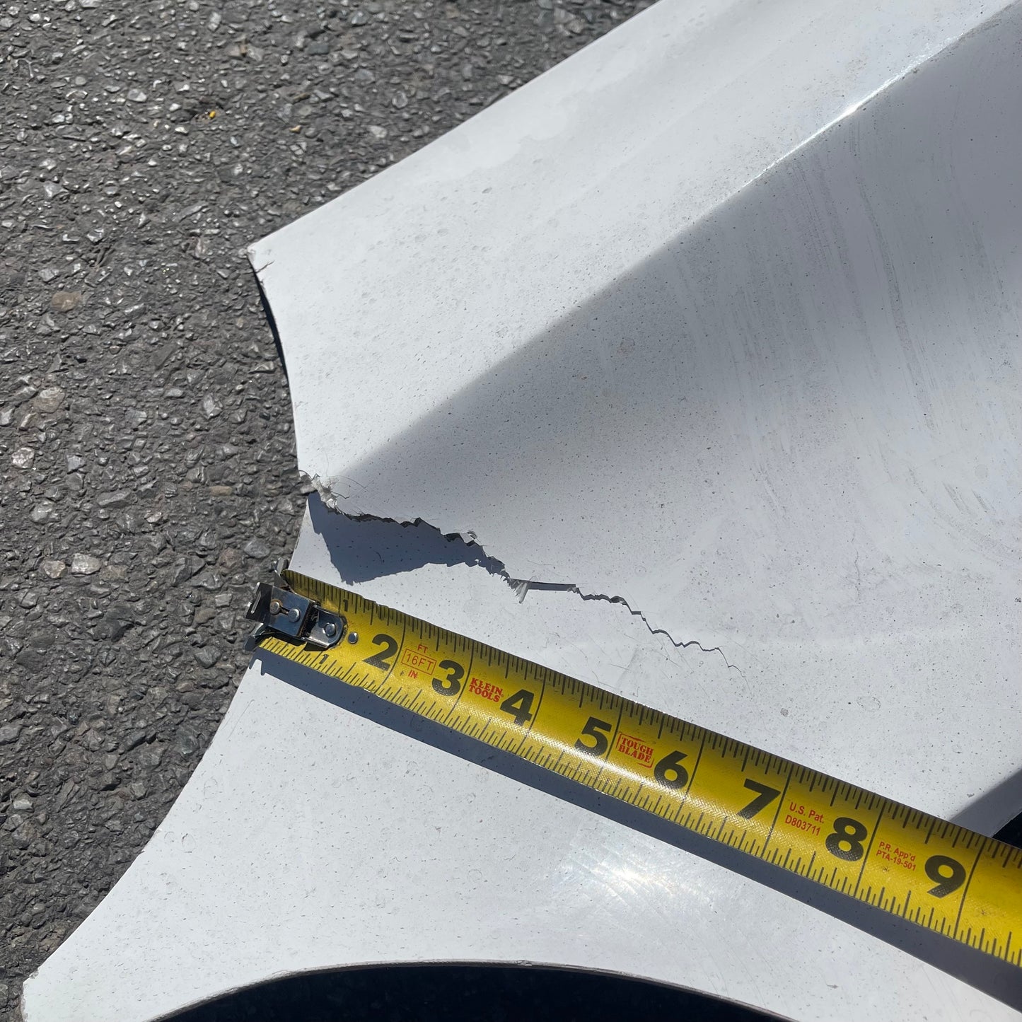 ZA@ AMERICAN CUSTOM Fiberglass Front End for Chevrolet Corvette 1965-1967 White (AS-IS)