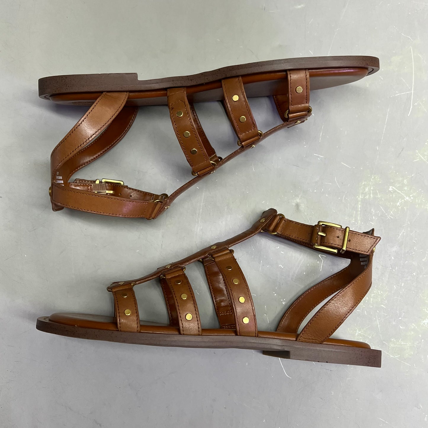 VINCE CAMUTO Leather Studded Gladiator Sandals Women's Sz 9M Caramelo VC-Claira