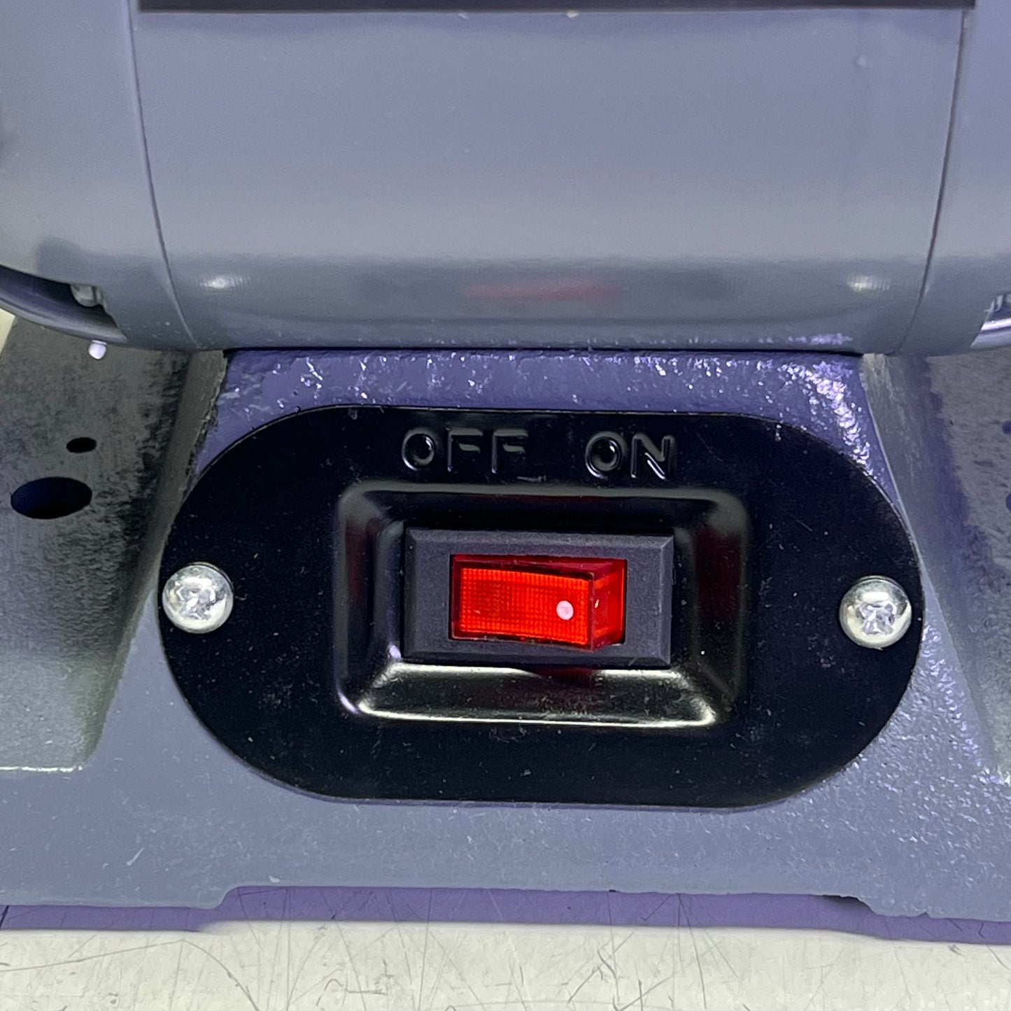 GENESIS Bench Grinder W/ Dual Flexible Lights & Eye Shield 1/2 HP Grey GBG600