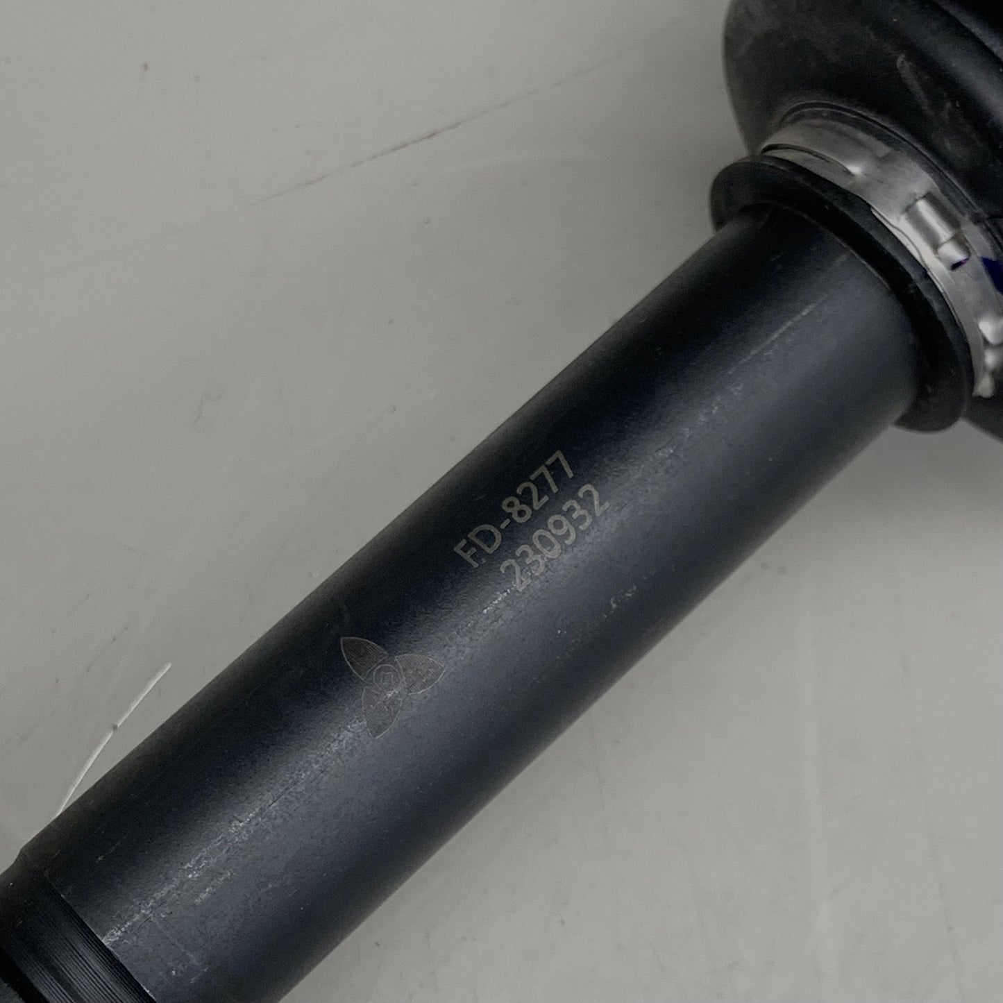 NAPA Premium CV Drive Axle Grooved 31 Spline 25.31" for Ford & Lincoln 94-0356