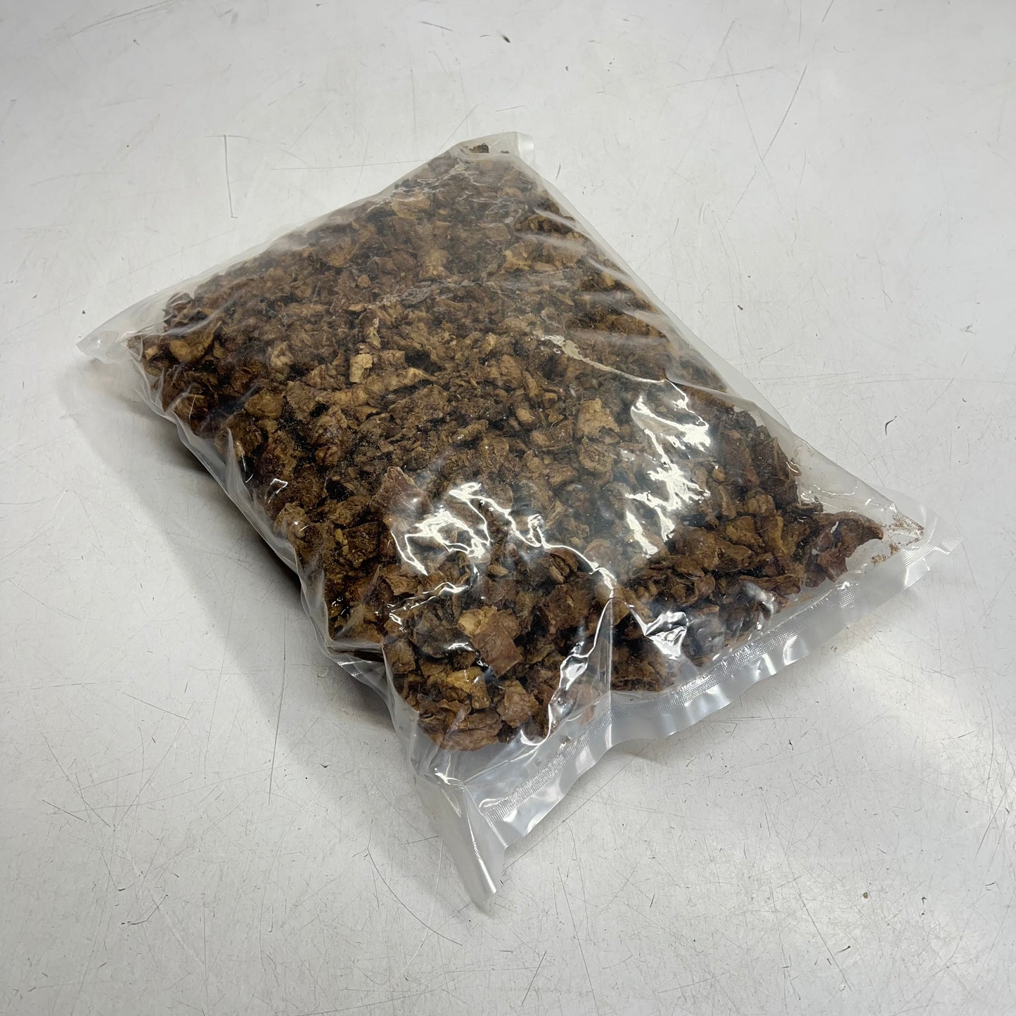 BUTCHERS PRIME High In Protein Roasted Beef Lung Tips Dog Treats 2.5lbs BB 01/26