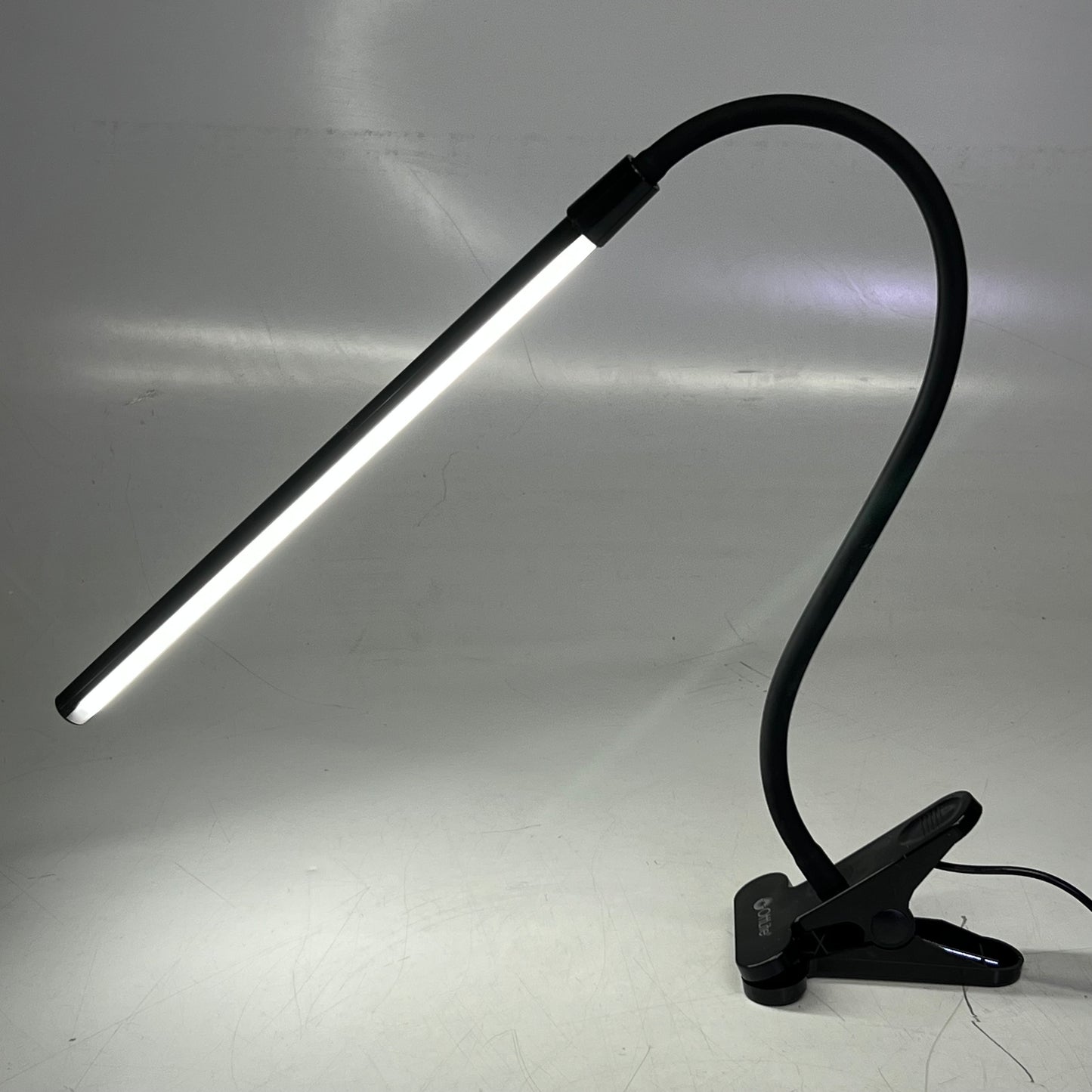 OTTLITE Clip-On LED Easel Lamp with ClearSun LED Technology REV022221