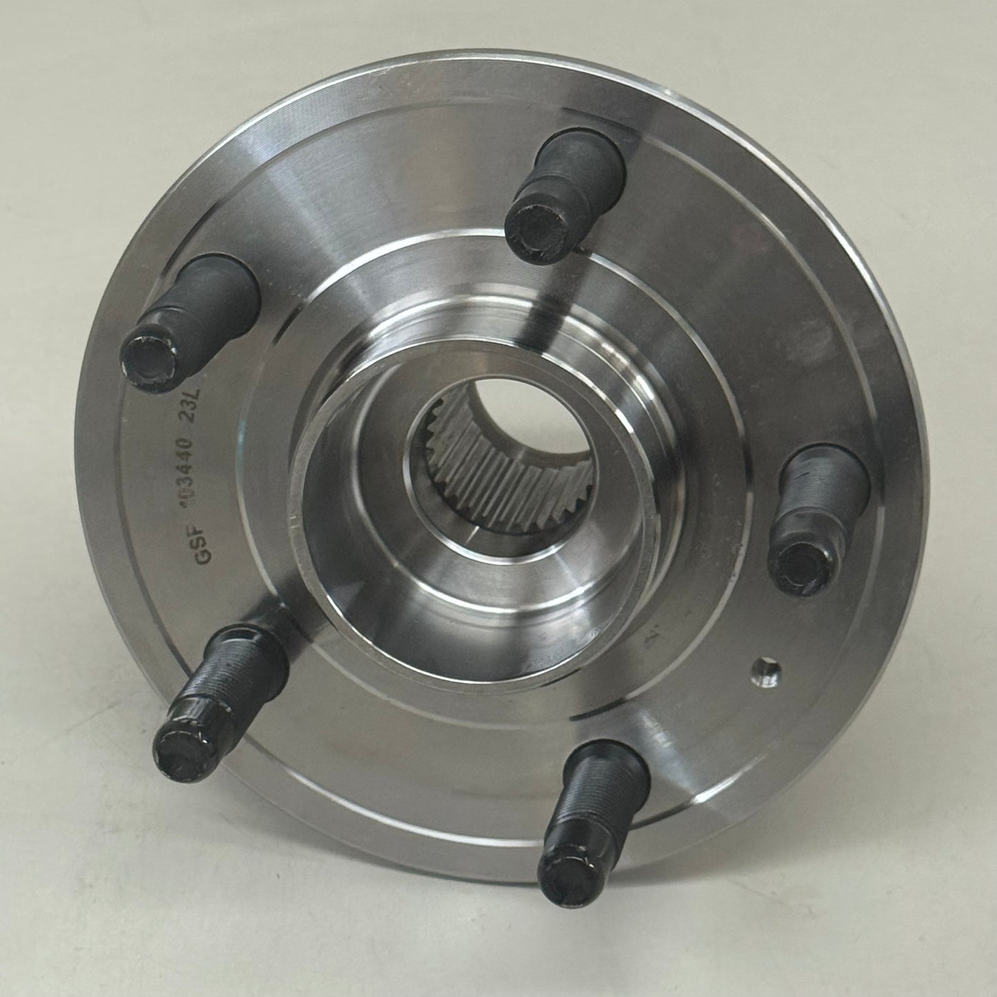 GSP Wheel Bearing & Hub Assembly Replacement Part For Chevy & GMC 103440