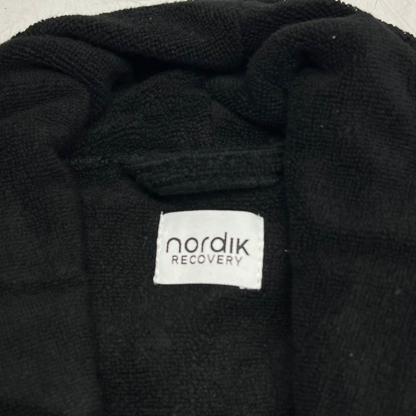 NORDIK RECOVERY Retreat Robe Ultra Plush Terry One Size Black BR-BL-1FA