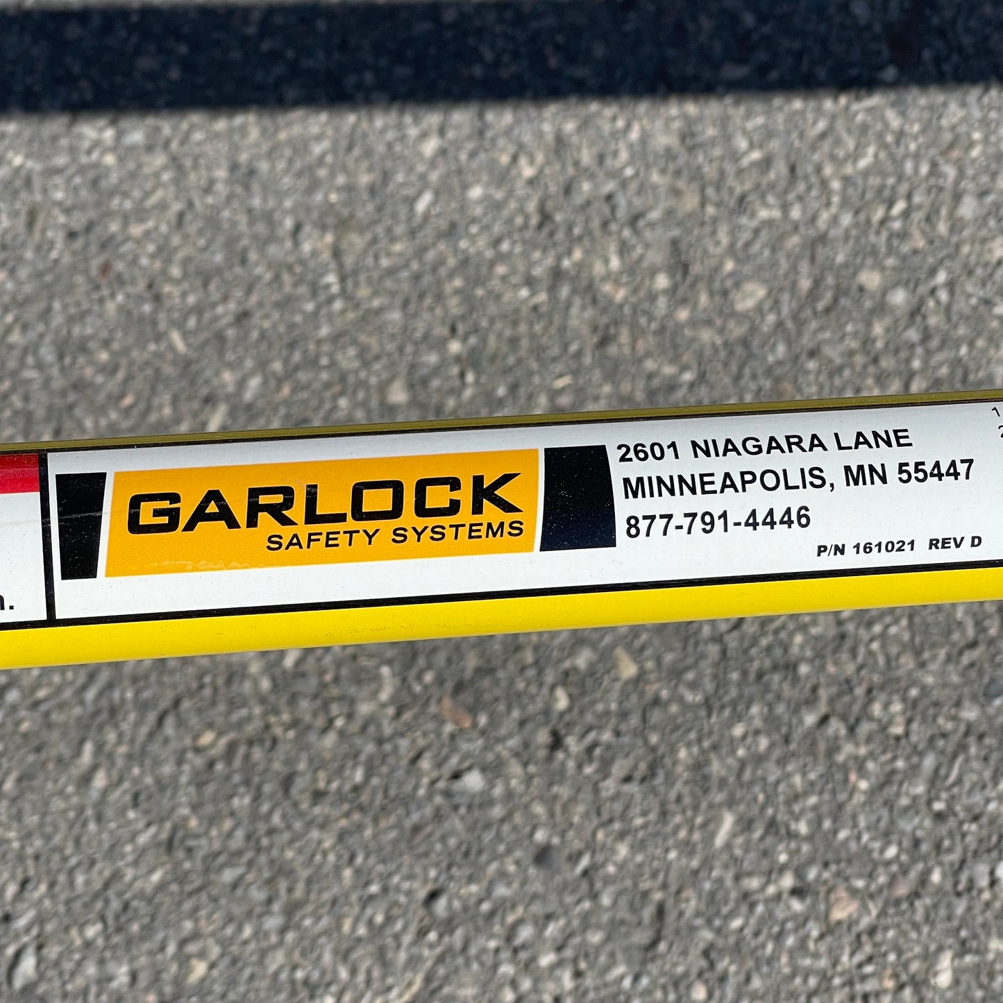 ZA@ Pallet of GARLOCK RailGuard Bases and Gate, Yellow 124"x41" (AS-IS)