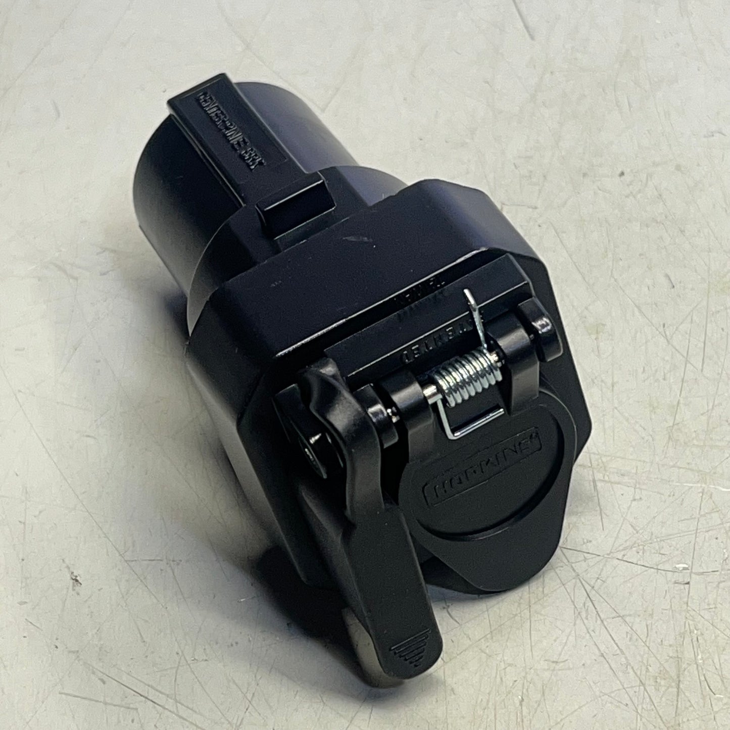 HOPKINS Multi-tow 7 Blade To 6 Round & 4 Flat Adapter (CP Electric Brake) 47575