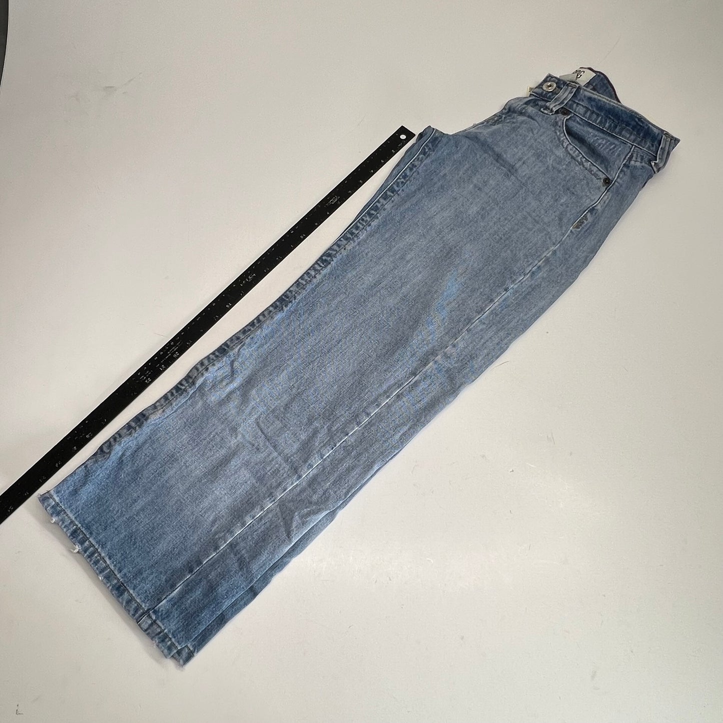URBAN OUTFITTERS Kayla Low-rise Jeans Women's Sz 29W 32L Salton CP1171215