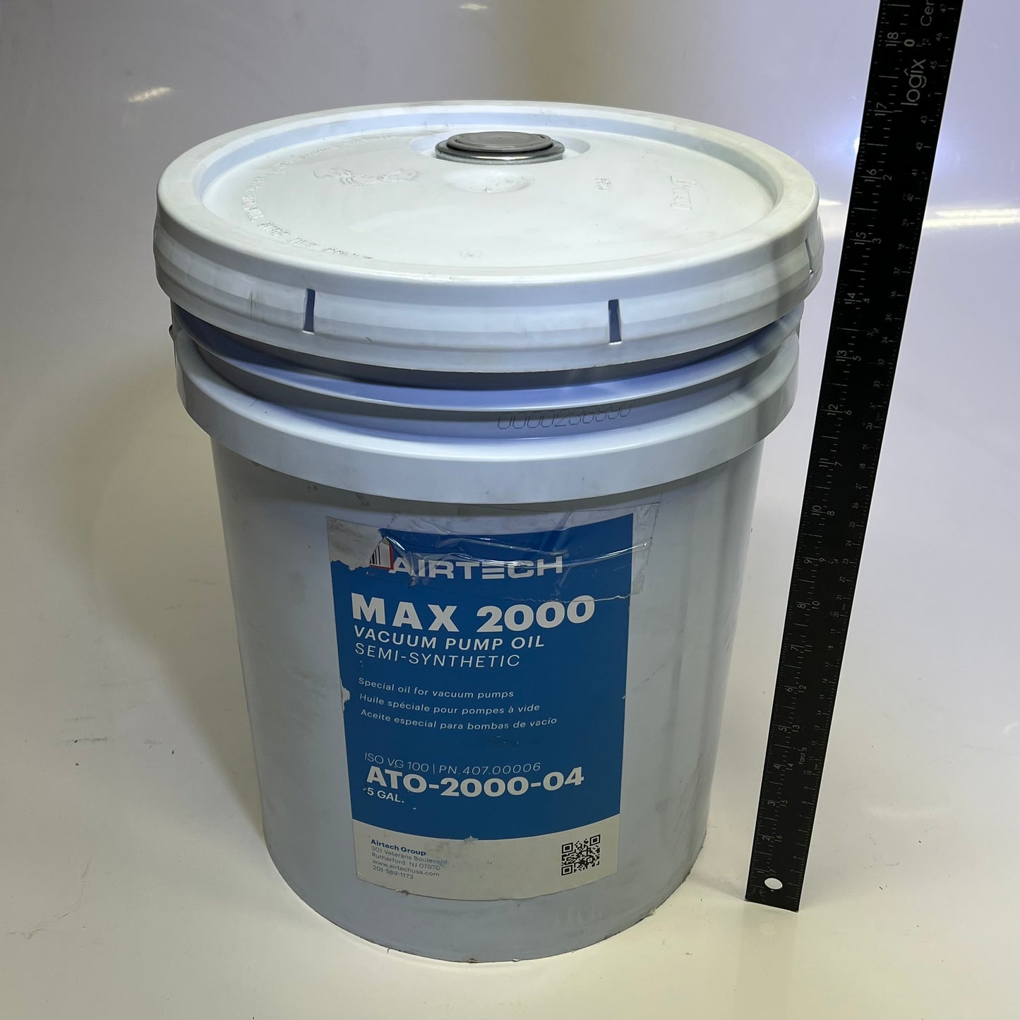 AIR TECH  Max 2000 Vacuum Pump Oil Semi-Synthetic 5 Gal Clear ATO-2000-04