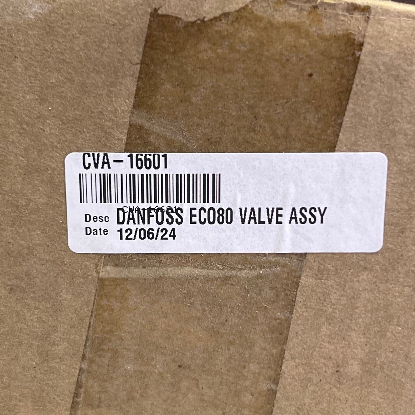 DANFOSS Directional Eco80 Valve Assy 11"W x 12"L x 6"H Black CVA-16601