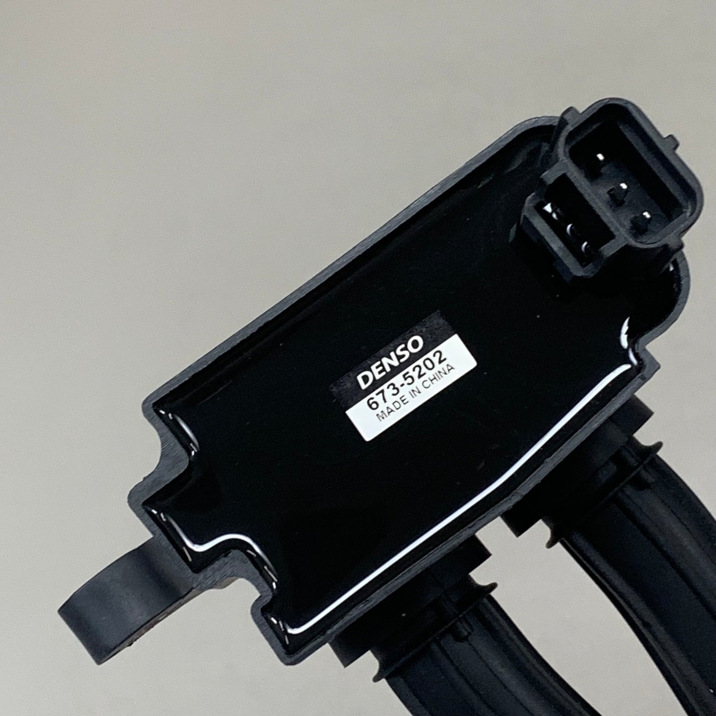 DENSO Direct Ignition Coil For Echlin, Chrysler, Delphi 673-5202