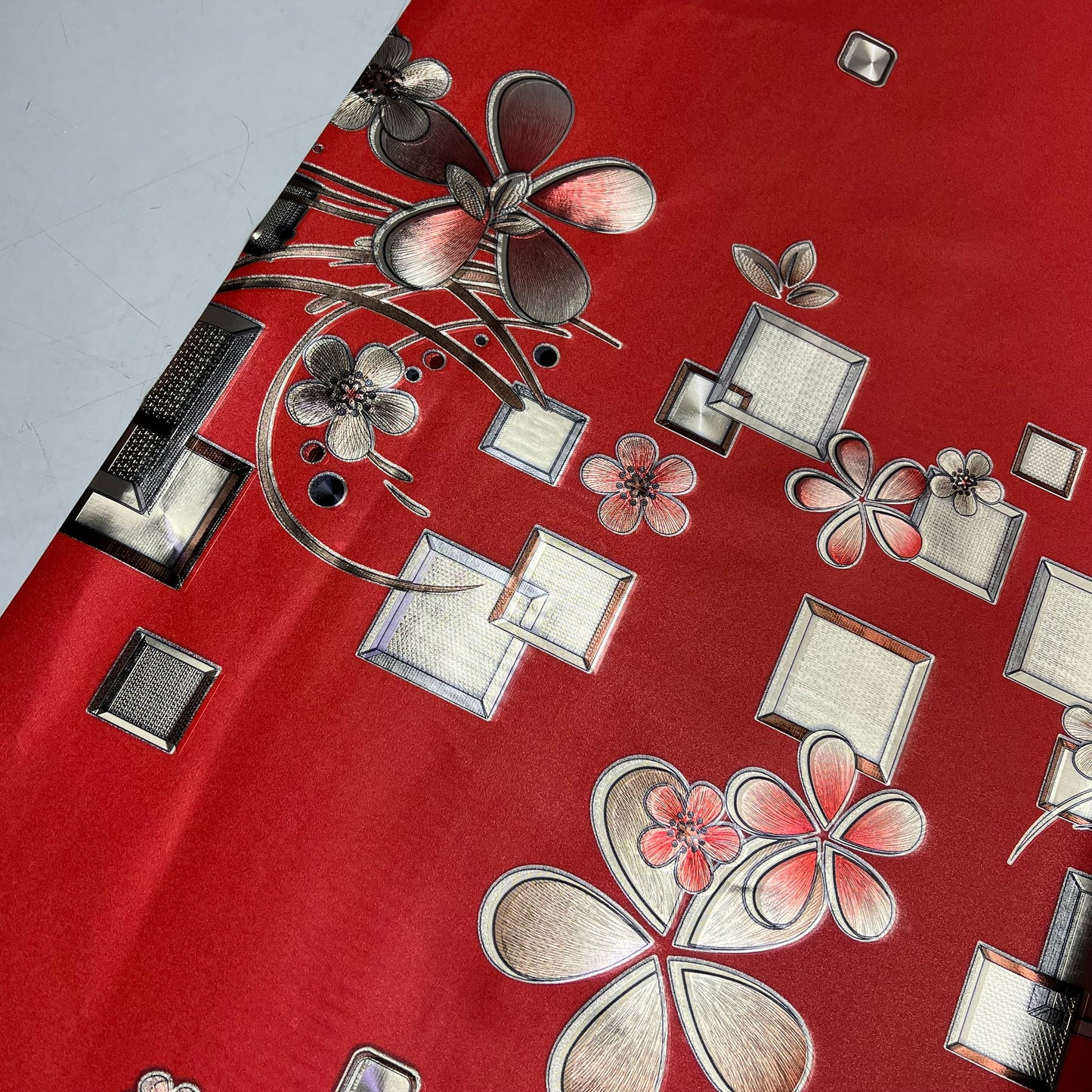 Home Décor Shimmery Floral & Shapes Dinning Table Cloth 54"x60' Red/Brown/Tan