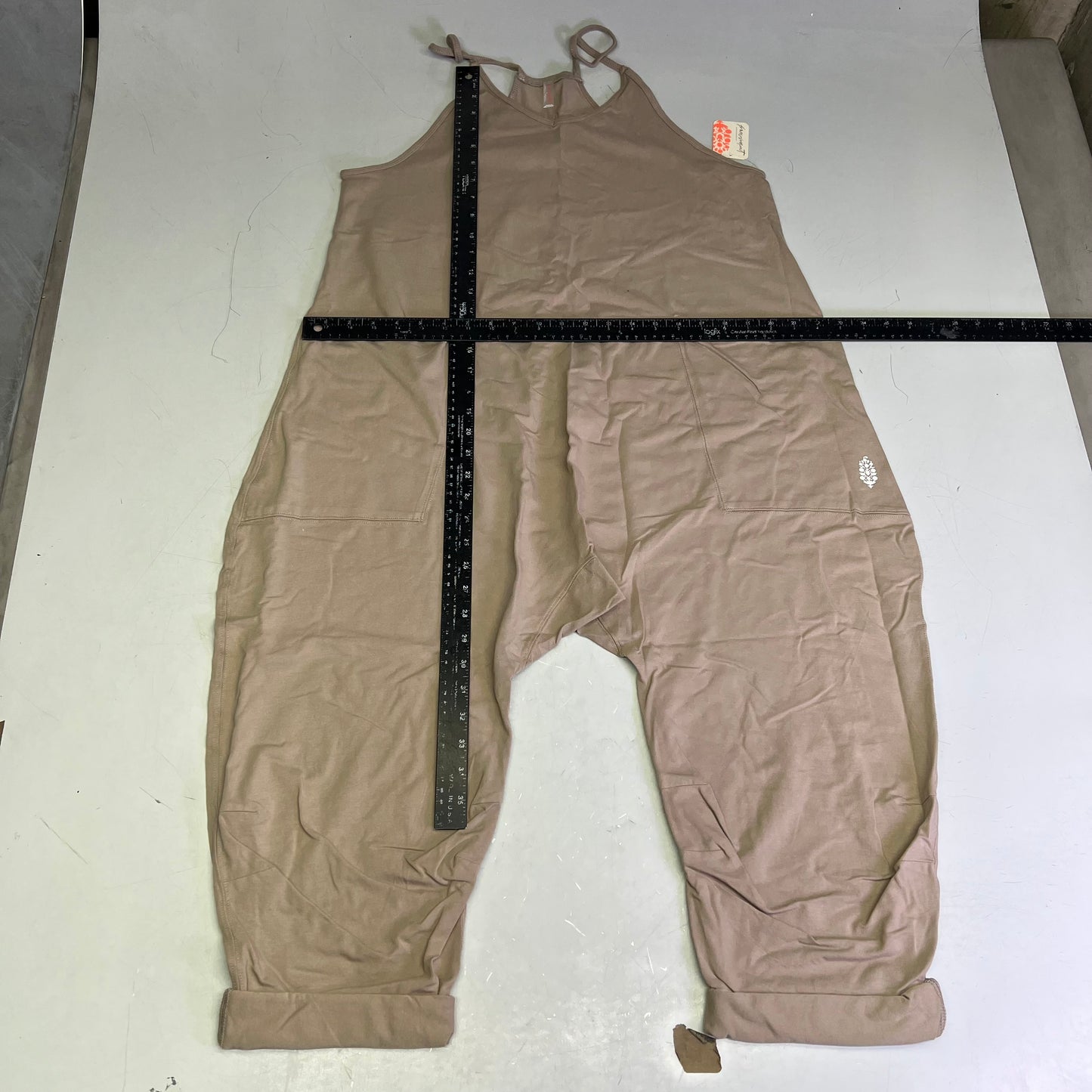 FREE PEOPLE Hot Shot Onesie Relaxed Fit Women's Sz S Mocha Latte 80029523