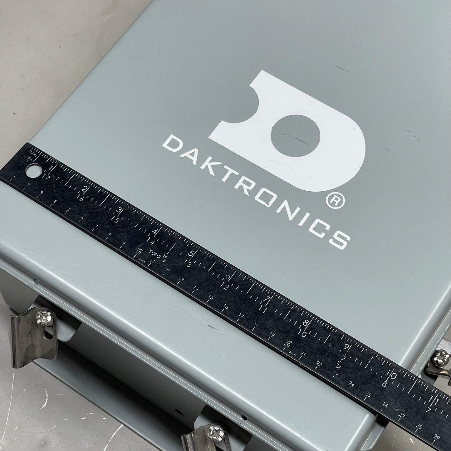 DAKTRONICS Scoreboard Controller Assembly 0A-1000-1075(Used, Working)