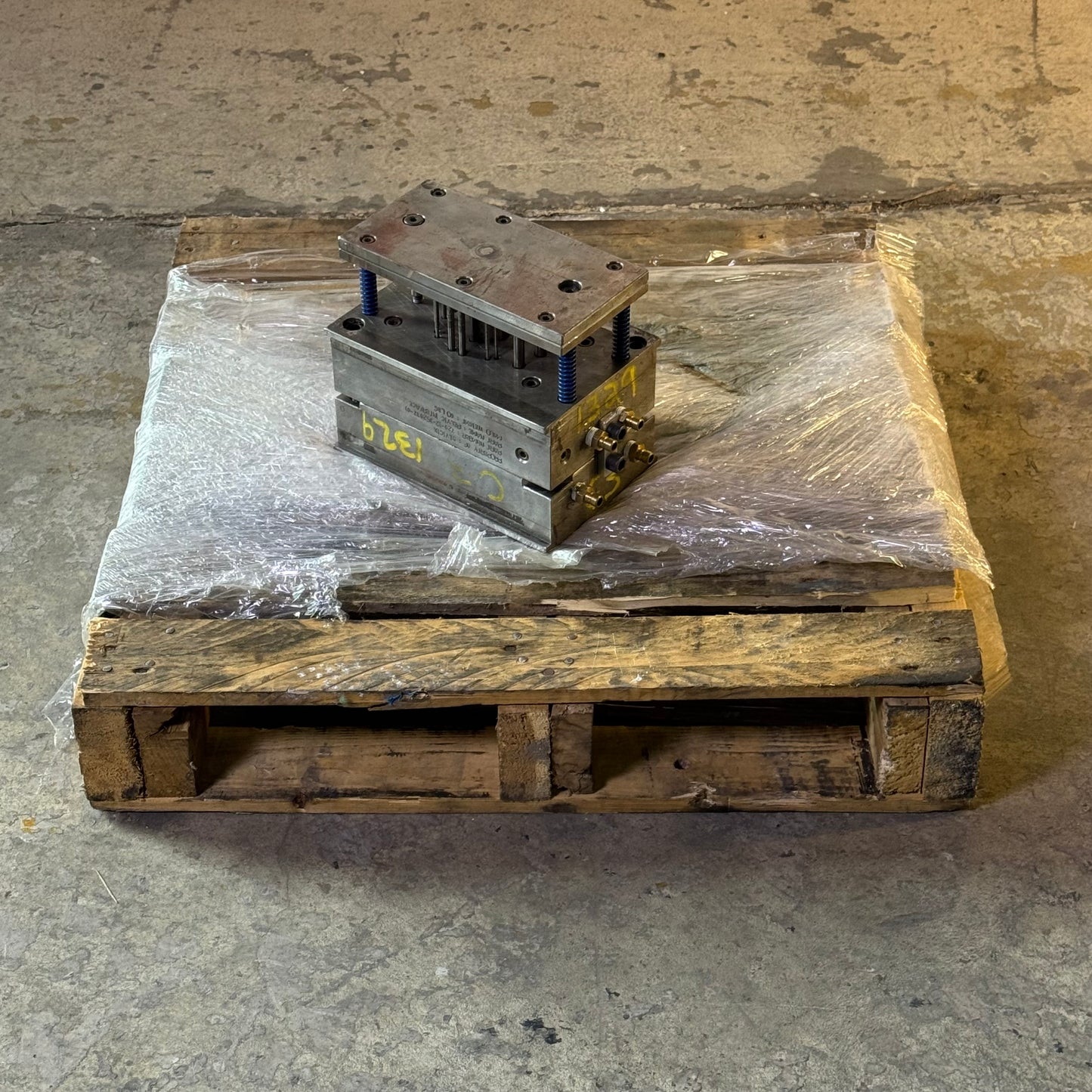 DEVICIX Pelvic Interface 8"L x 4"W x 7"H Grey 729-12-352037-01