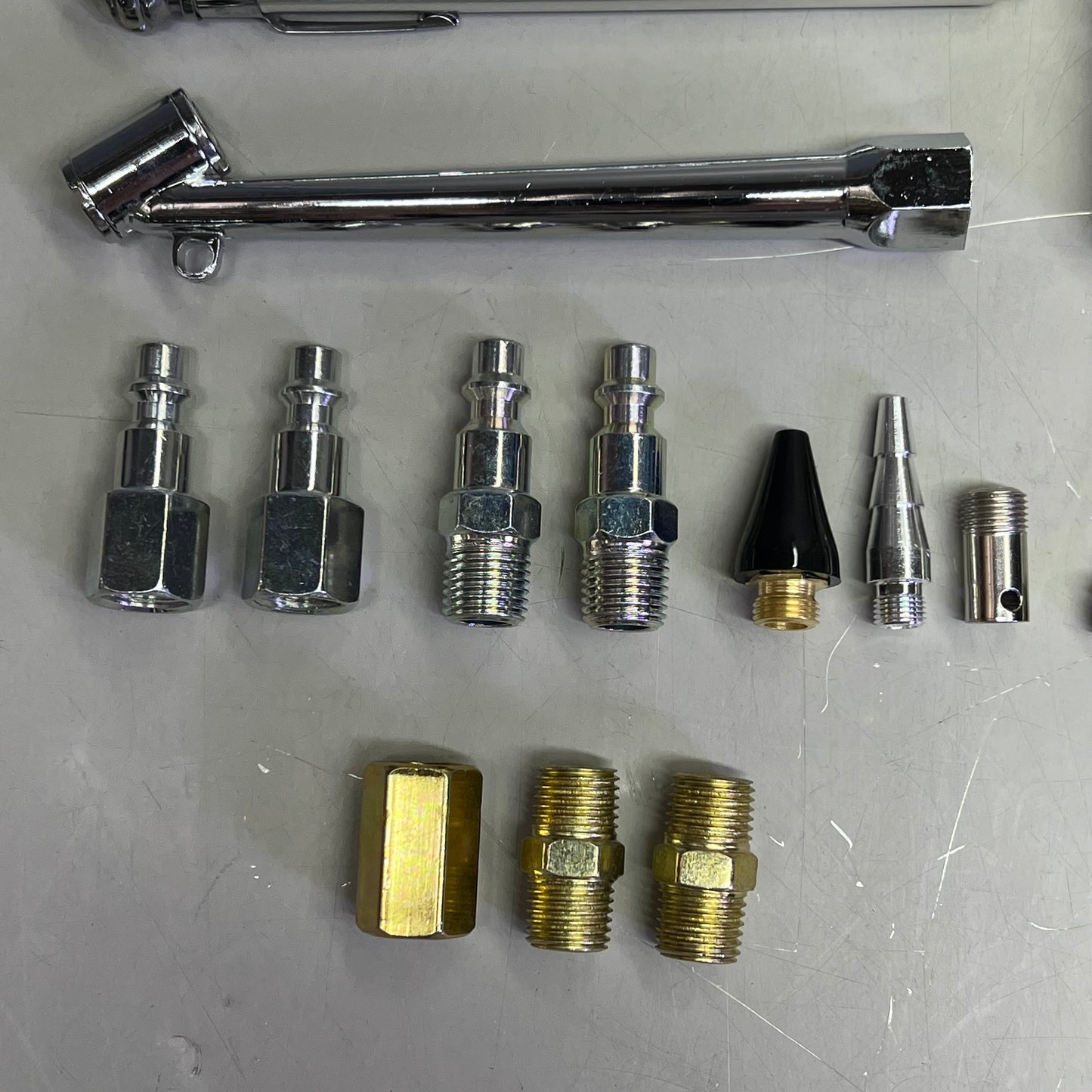 TRU-FLATE 20 Piece Air Accessory Kit For Tank-Mounted Air Compressor 41-225