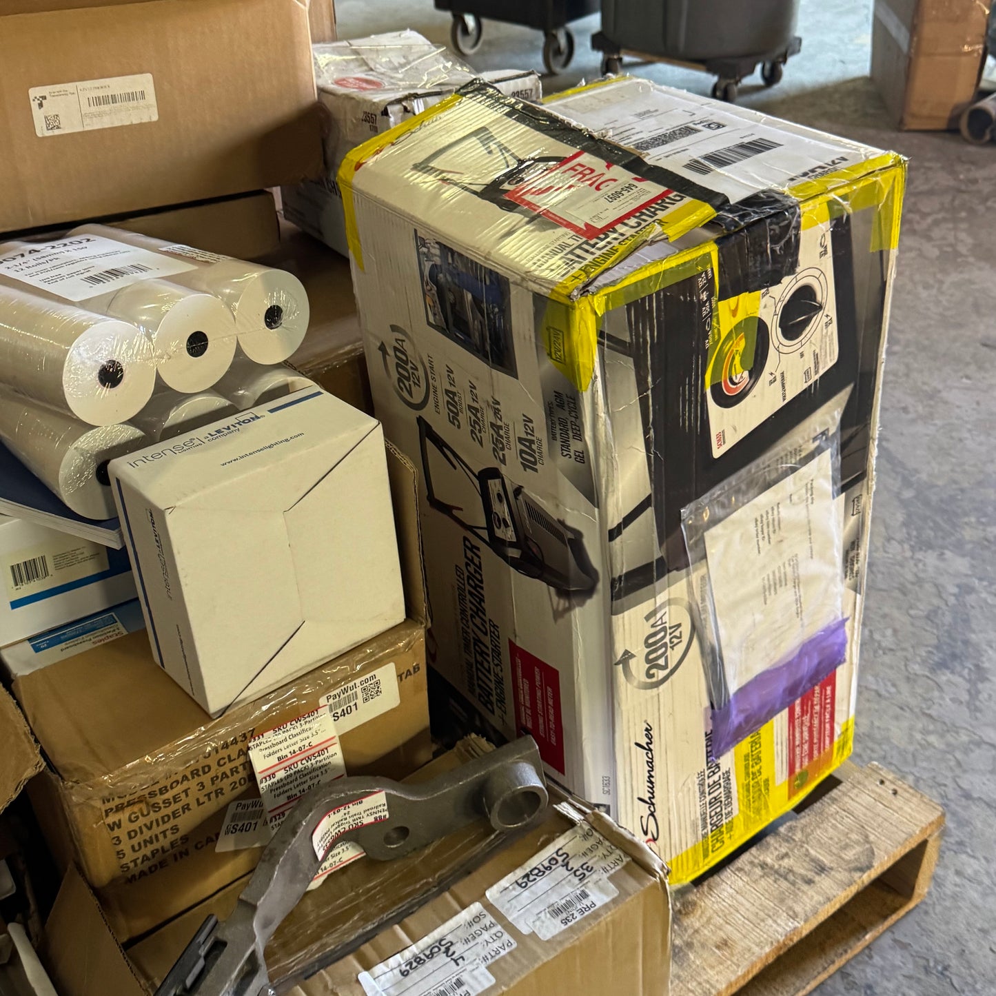 ZA@ Pallet of MIXED Battery Charger, Receipt Paper, Folders Letter, Railroad Train Railcar, Etc... (AS-IS)
