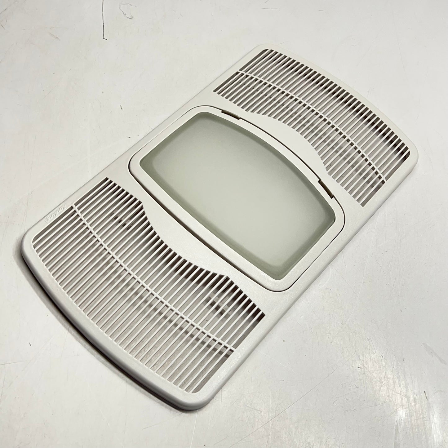 AIR KING Ceramic Combination Heating 70 CFM 5.0 Sones 1,350 Watts White AK55L