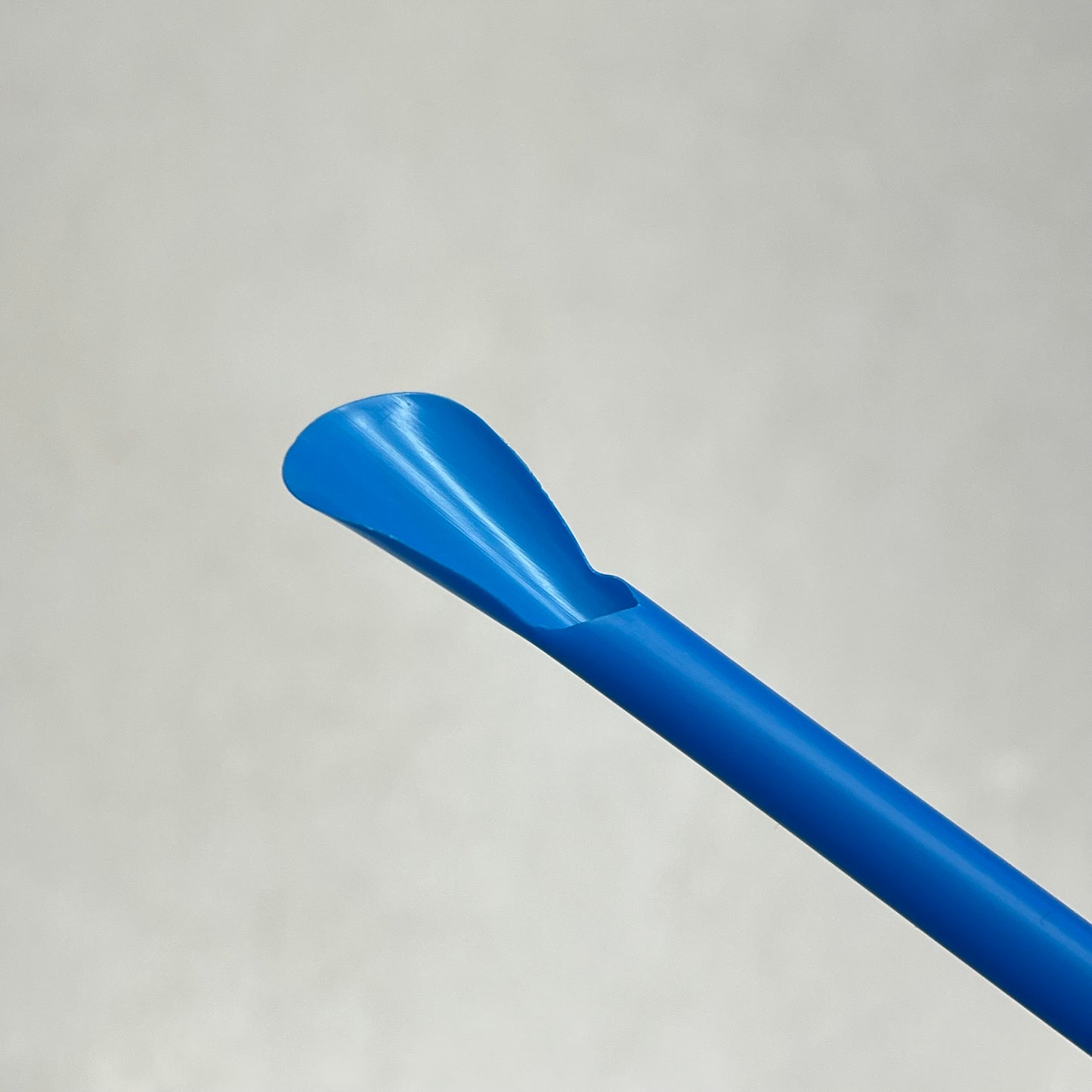 LEV GO (300 PACK) Smart Spatula Disposable Polypropylene Lab Spatula Blue 17211