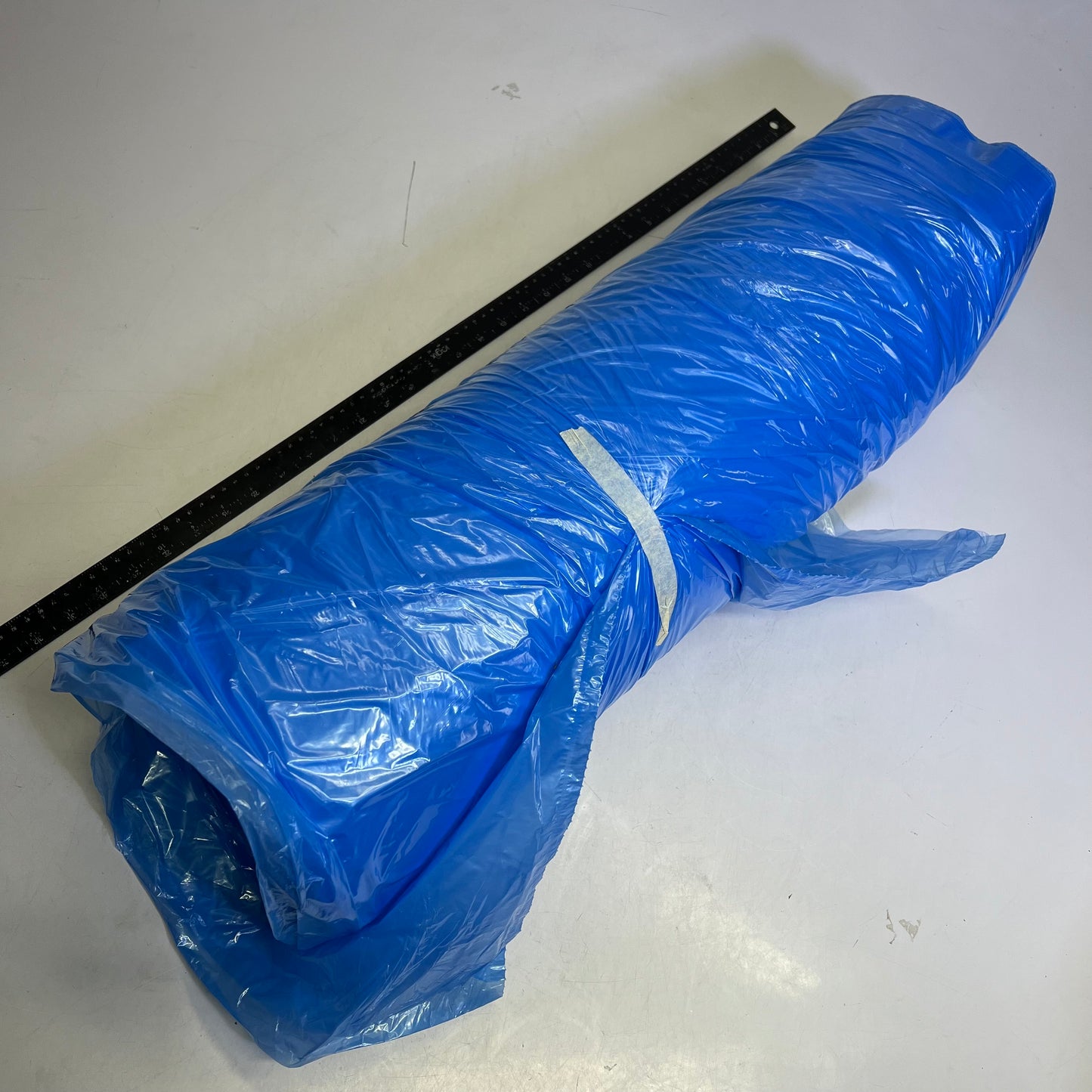 ZA@ VERTIV (100 BAGS) Roll of Bags 131.5x21x.00075 Blue