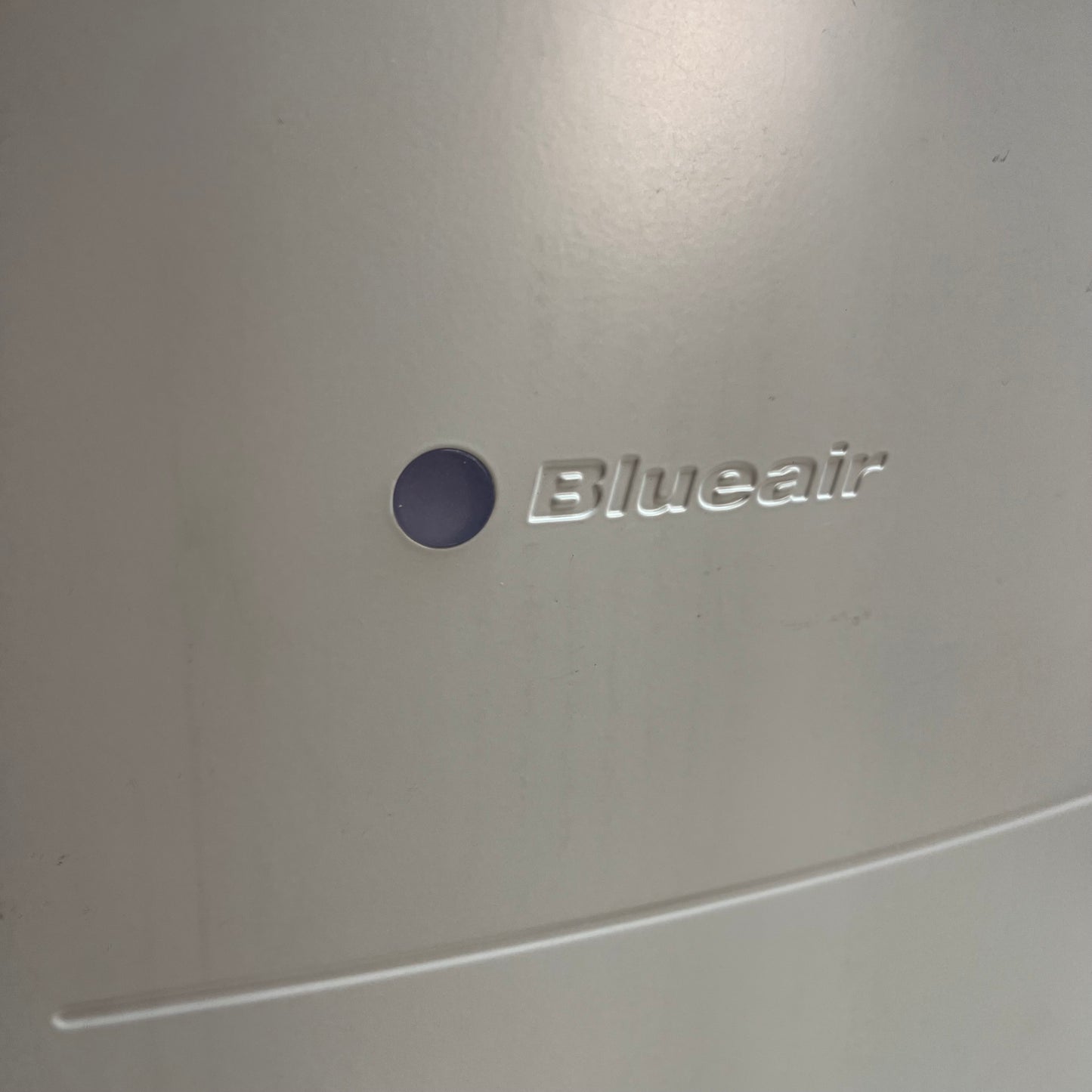 BLUE AIR Classic Air Purifier W/ Filter 280i For Small/Medium Rooms (Damaged)