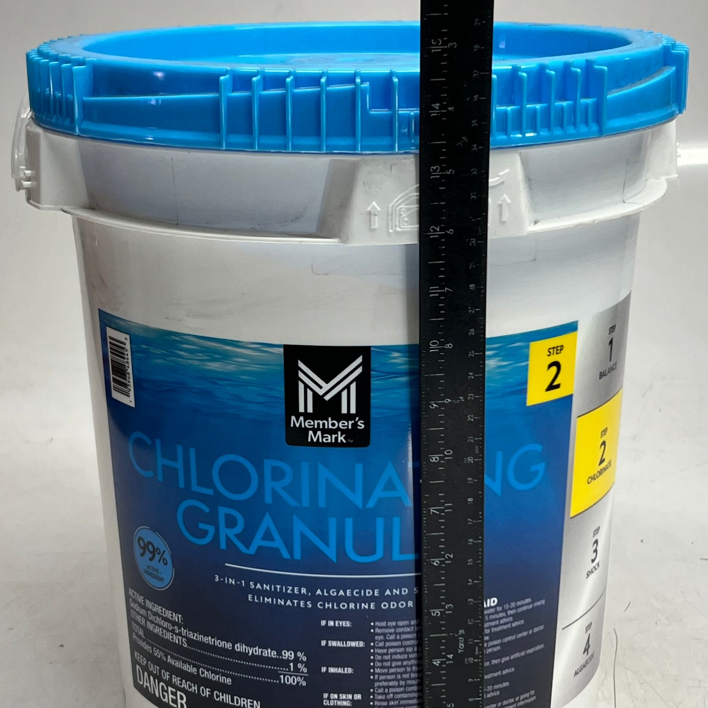 MEMBER'S MARK Chlorinating Granules EPA REG 935-42-71421 40lb