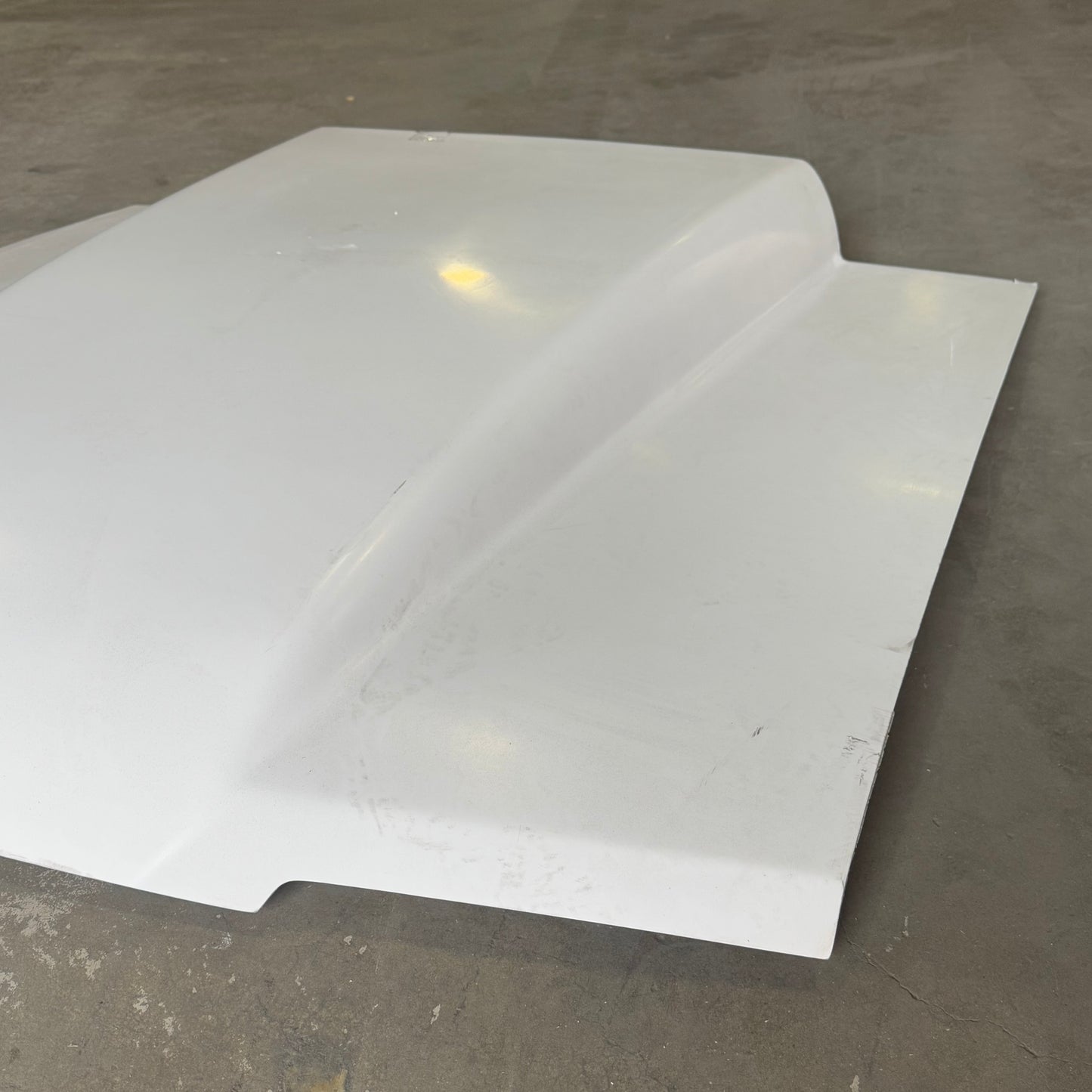 ZA@ FORD MUSTANG 1987/1993 4" Cowl Fiberglass Heat Extractor Hood Trufiber Sz 57”x8”x53” (AS-IS, Damage)