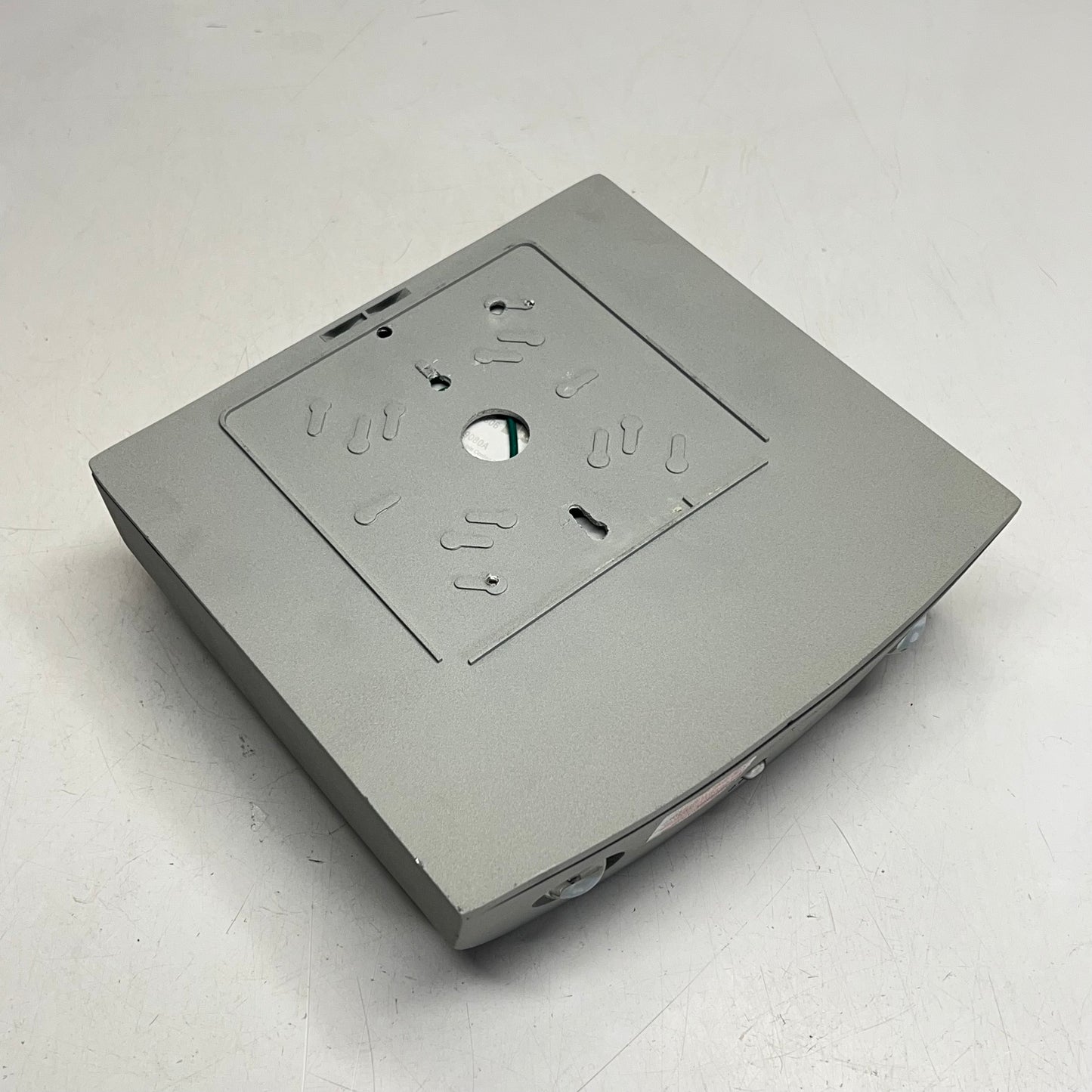 COOPER LIGHTING Sure-lites Led Emergency Light & Luminaire SELDWA50PS (Pre-Owned)