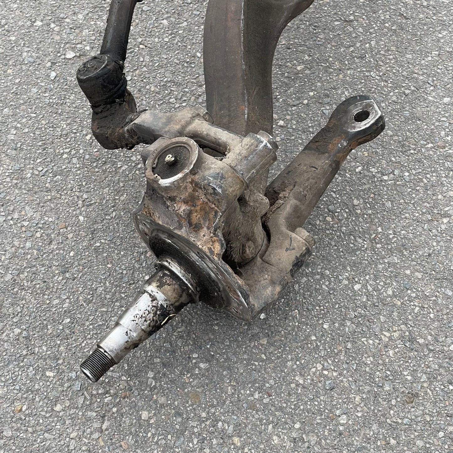 ZA@ Pallet of MIXED Rear Axle (USED)