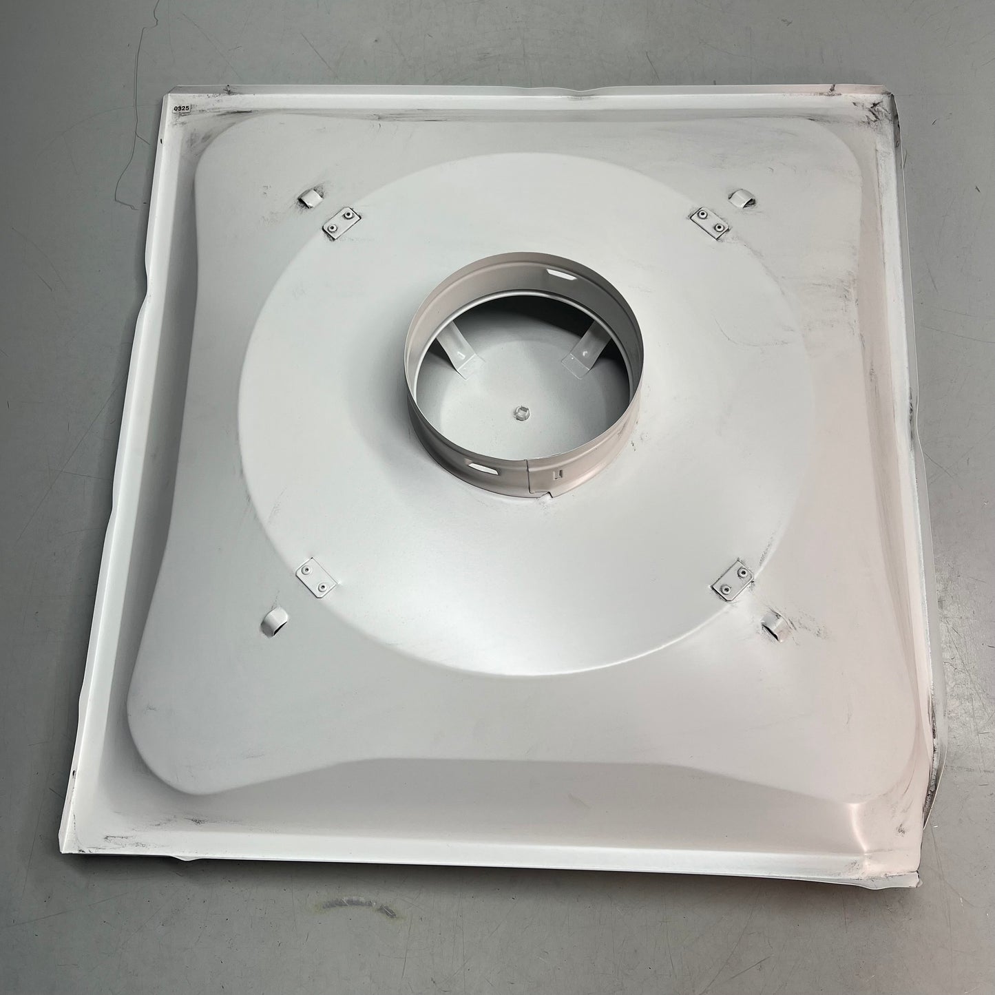 ZA@ ZORO SELECT Steel Square 2 Cone Diffuser 6" White 4MJU2 (As-Is) Dented