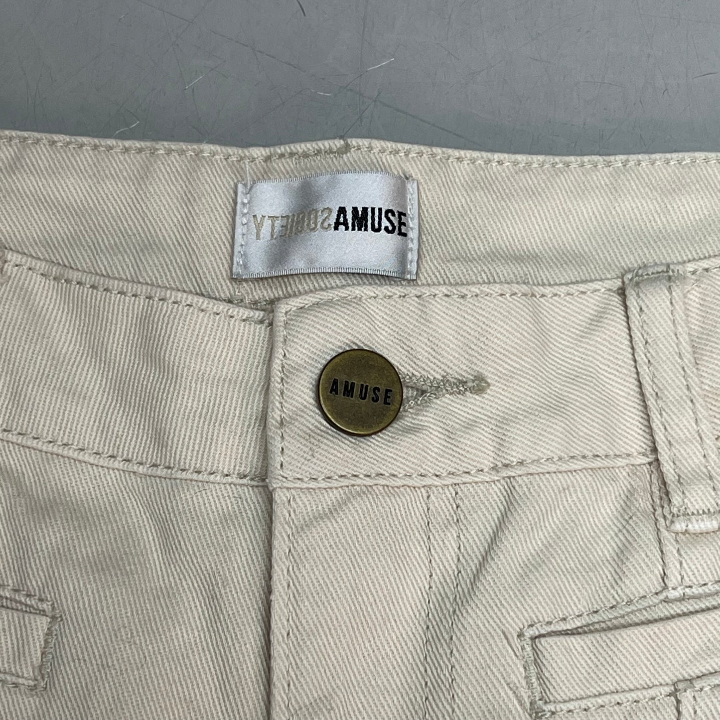 AMUSE SOCIETY Flying High Jeans Flared Leg Women's Sz 26 Banana A301FLY