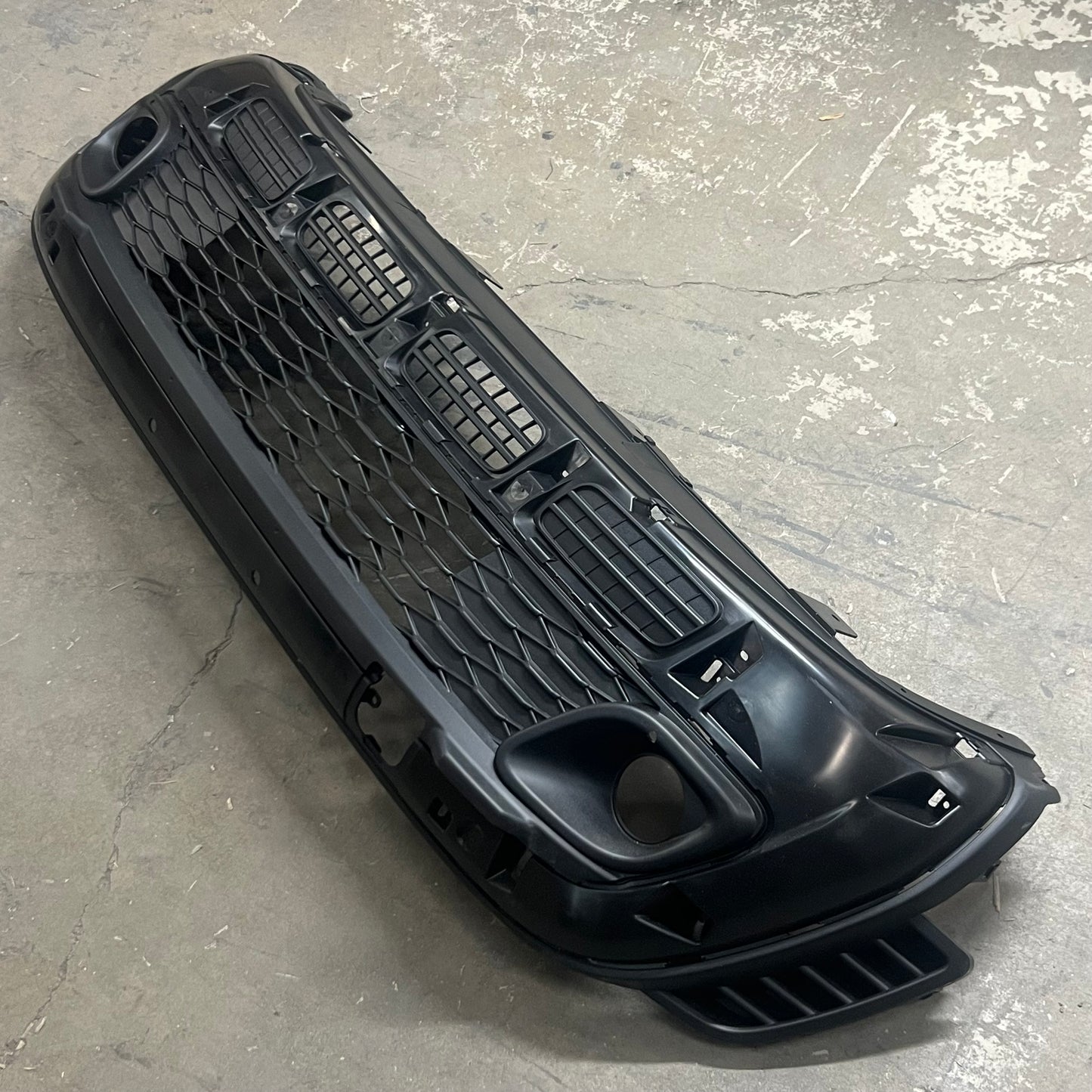 MOPAR Automotive Parts Lower Grille Model: 6QL97LXHAA