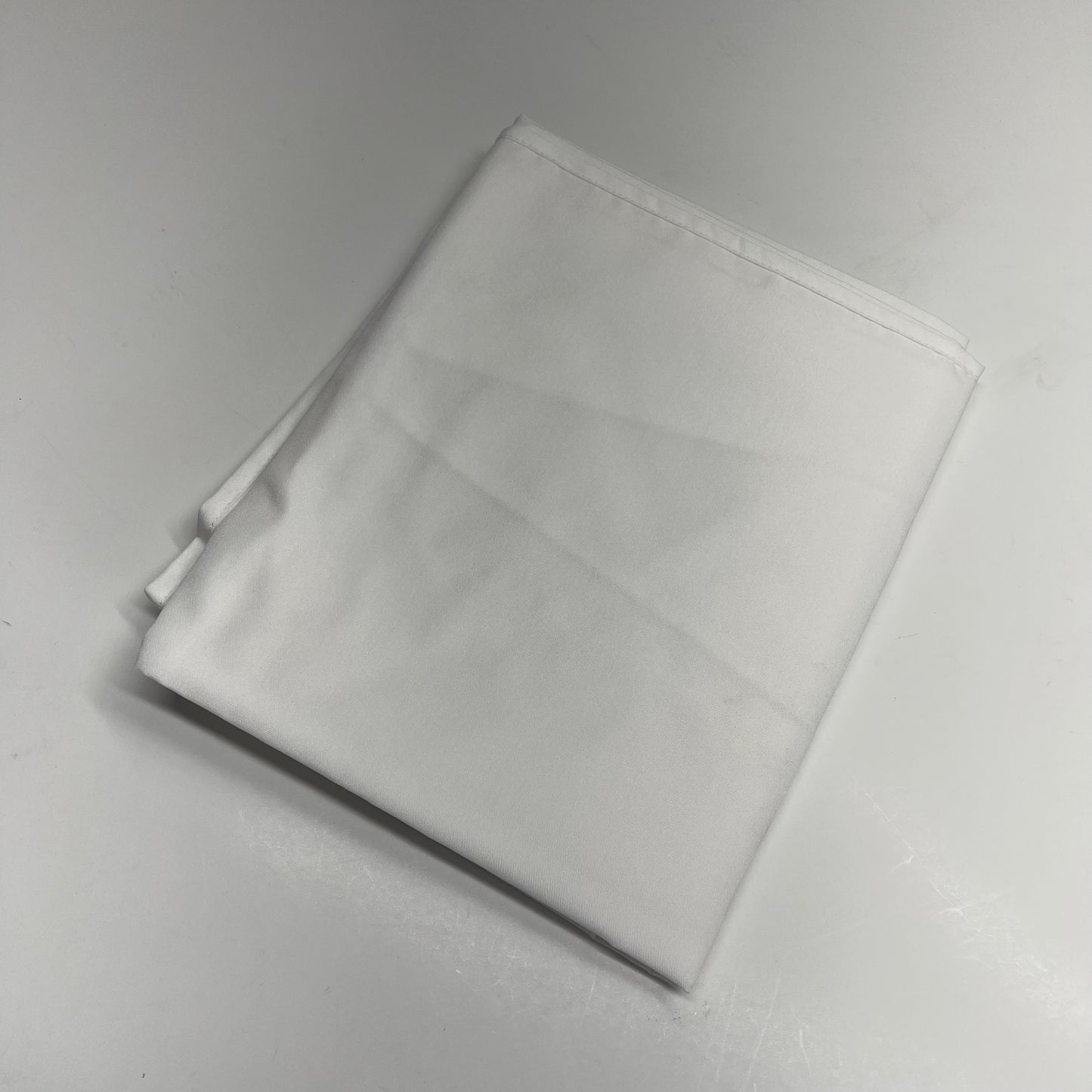HELLENA FASHION (24 PACK) Washable Polyester Tablecloths 61"x61" White NP0018
