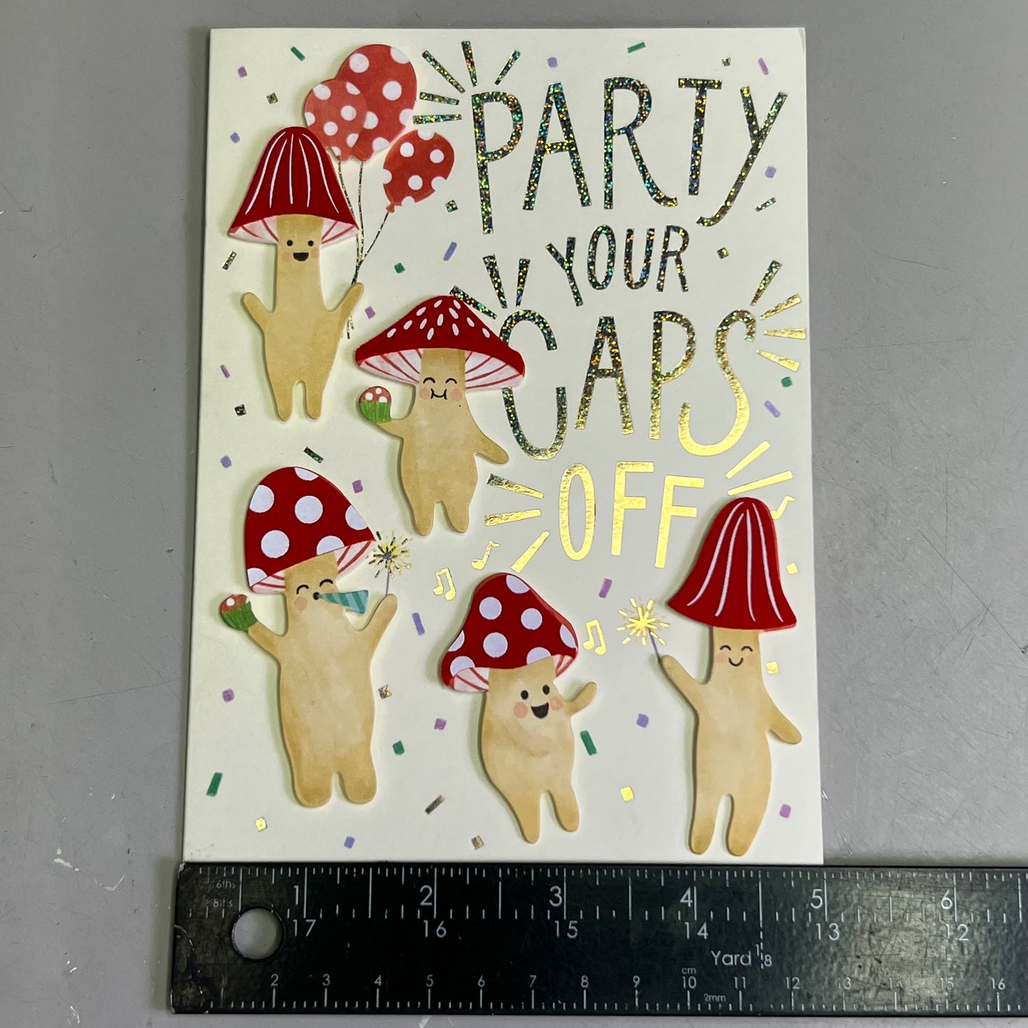 PAPYRUS (10 PACK) Card With an Envelope, Party Your Caps off 0200012