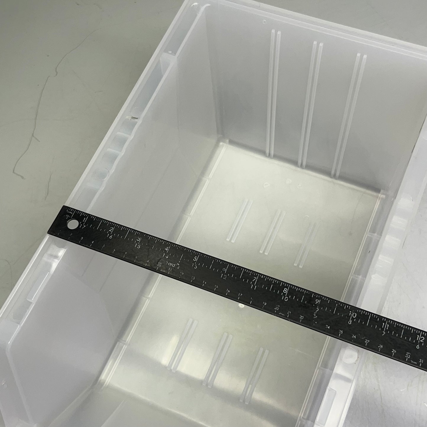 QUANTUM (4 PACK) Storage Systems Sz 10.5"W x 17"L x 10"H QUS260CL