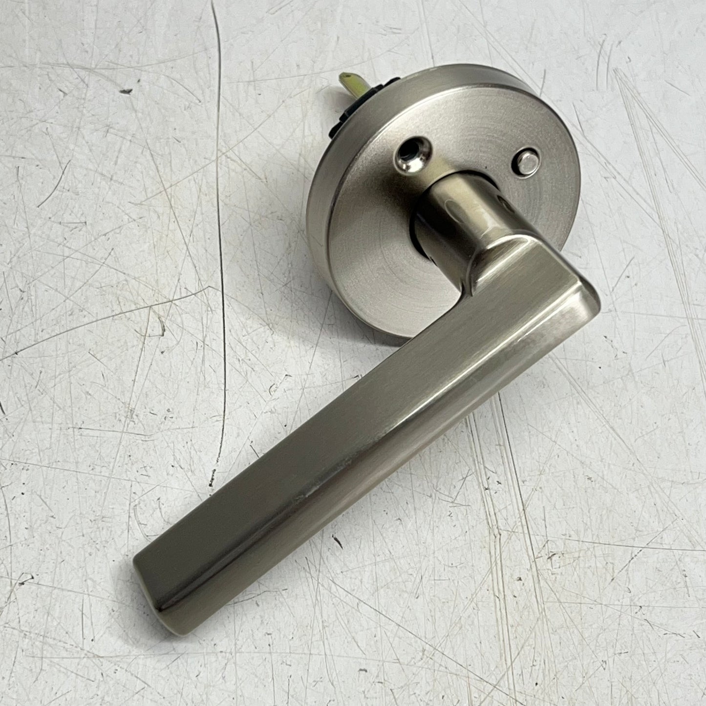 KWIKSET Halifax Privacy Bed/bath Handle Door Levers Satin Nickel 97300-970